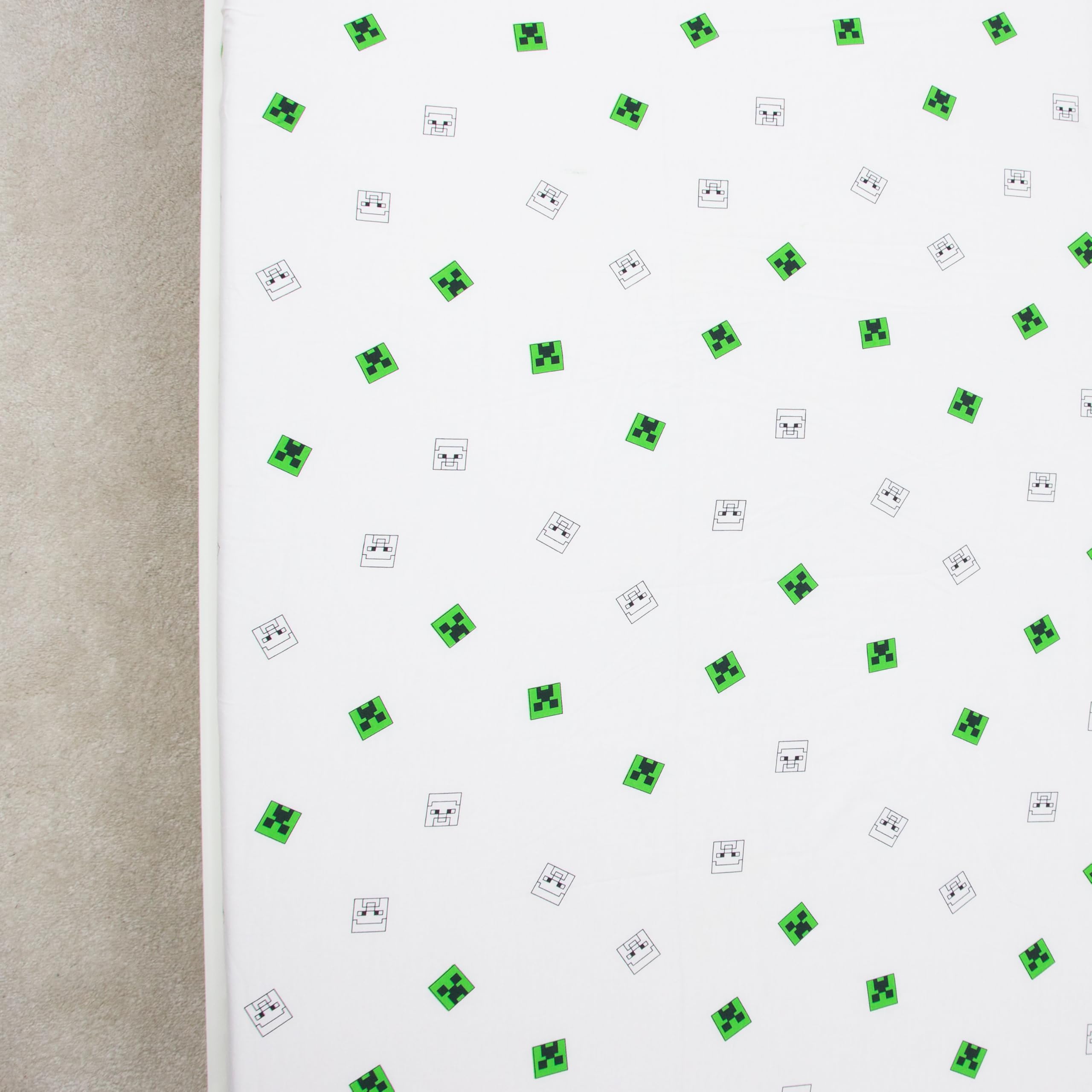Minecraft Single Fitted Sheet - Official Licensed Creeper/Steve Design | 90 x 200 x 26cm | Polycotton 7