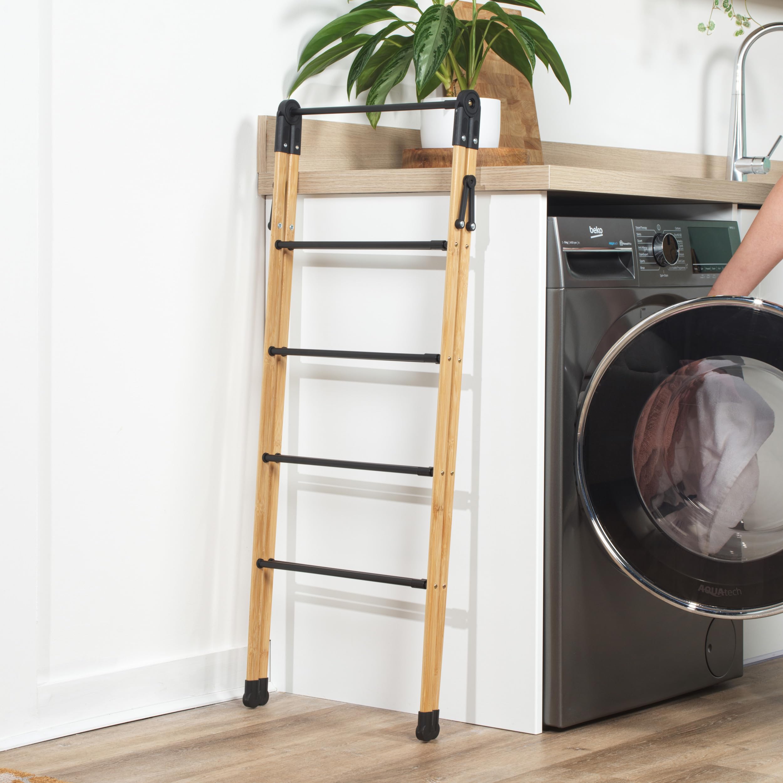 Beldray 4 Tier Extendable Clothes Airer - Bamboo Frame | Up to 6.1m Drying Space | 10kg Capacity 5