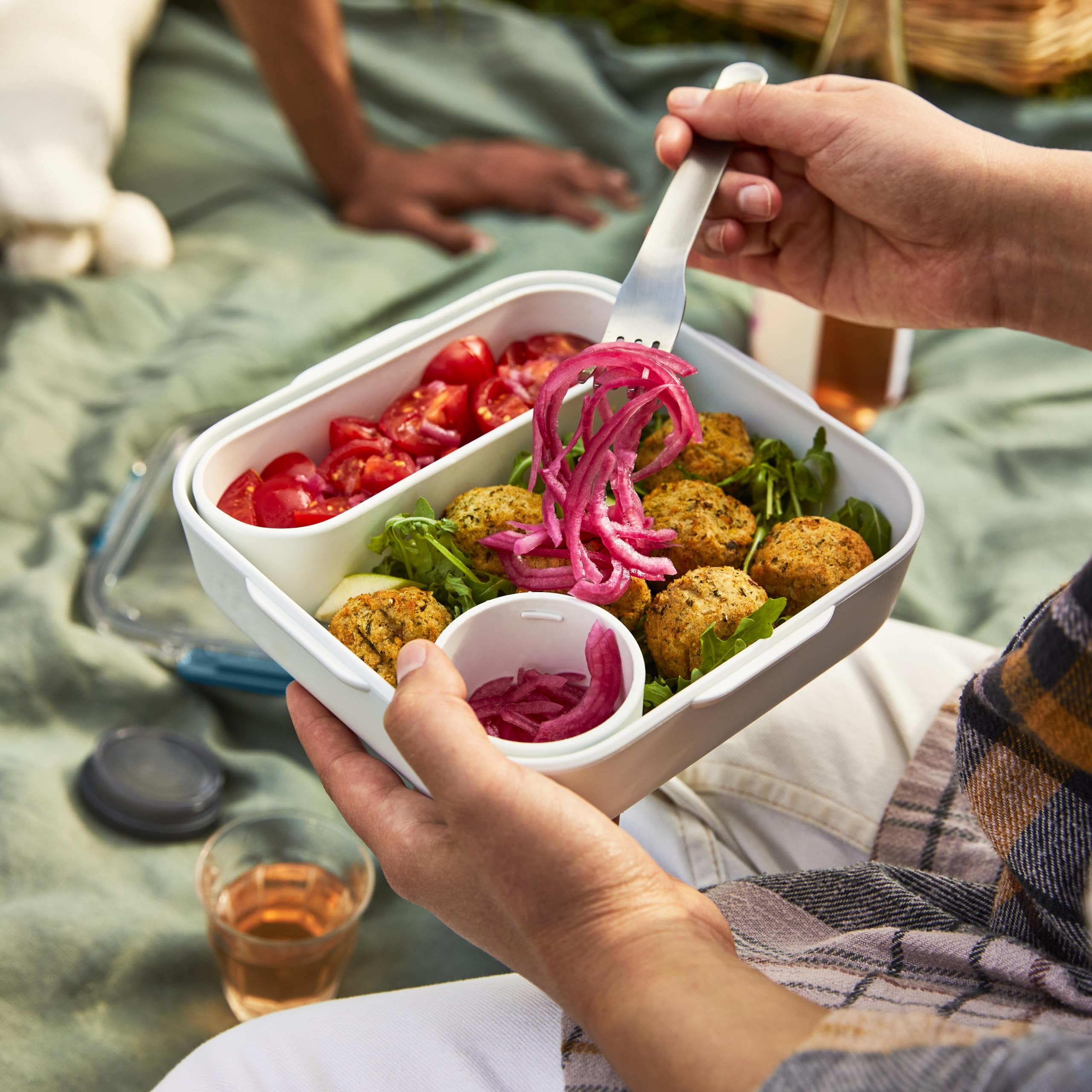 BLACK + BLUM Leak-Proof Bento Lunch Box | 1000 ml | Ocean Color | Microwave Safe 4