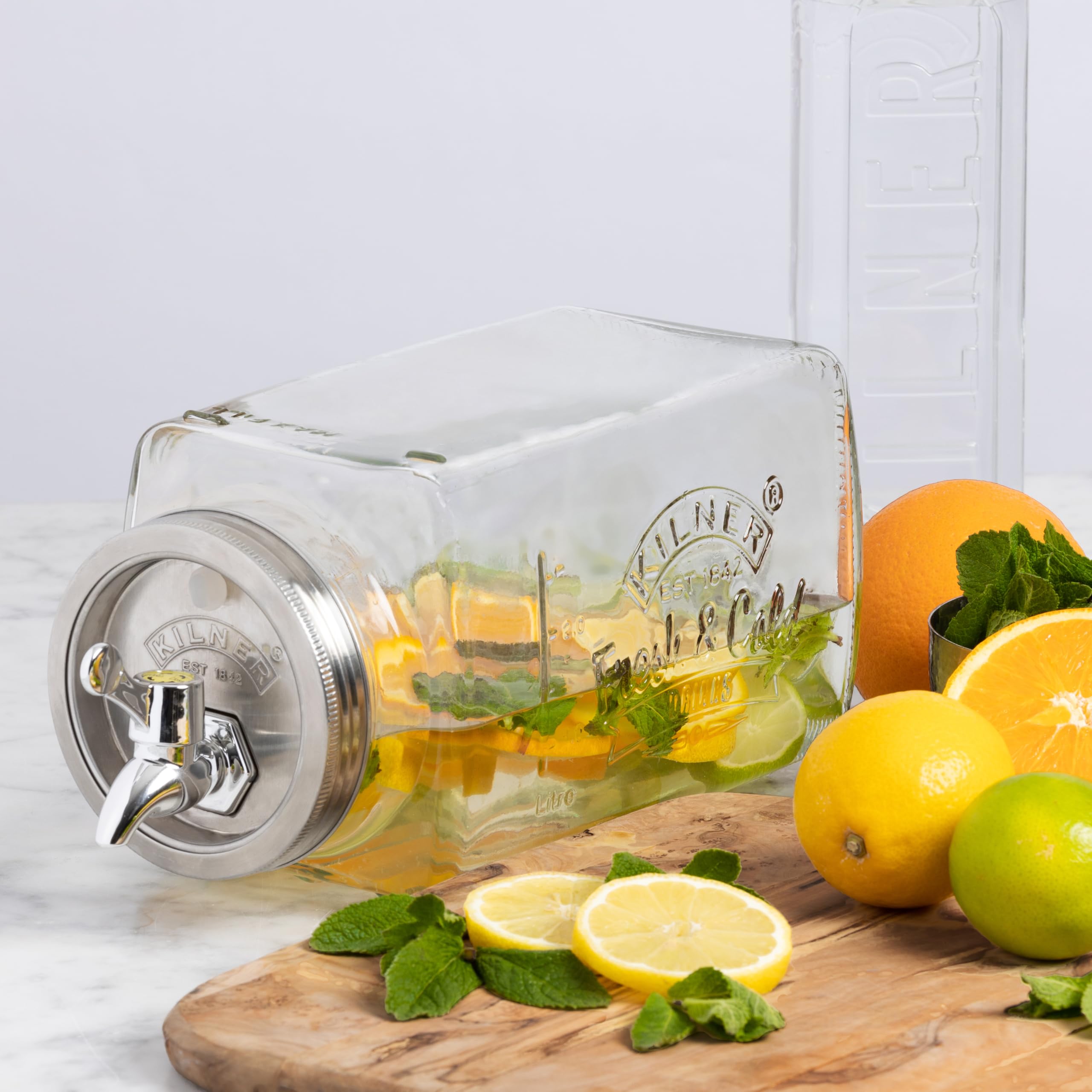 Kilner 3 Litre Glass Fridge Drinks Dispenser with Airtight Tap | Space-Saving Rectangular Design 5