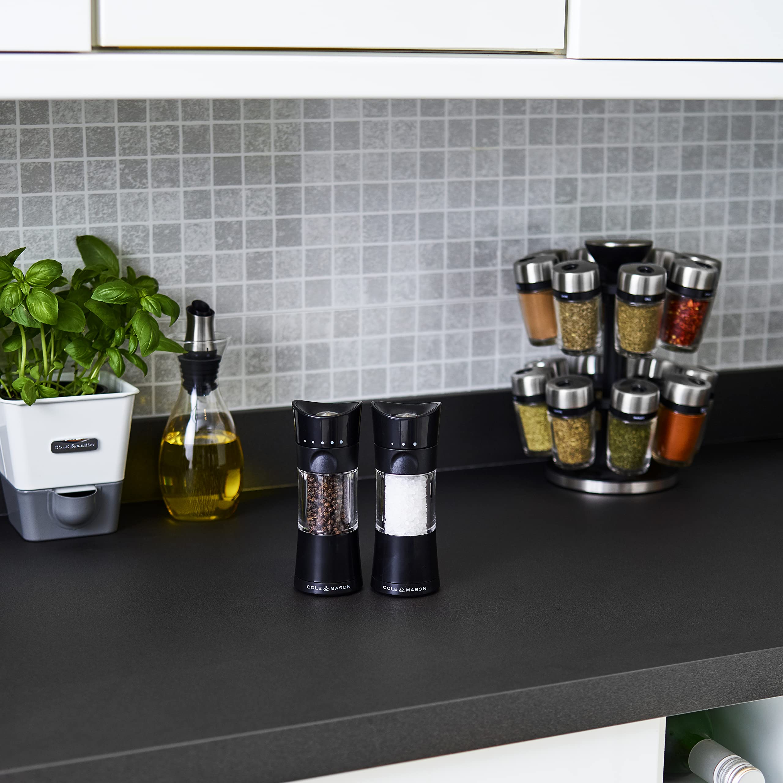 Cole & Mason H306498 Harrogate Black Gift Set | 154mm | ABS Plastic & Ceramic Grinders | Mess Free 8