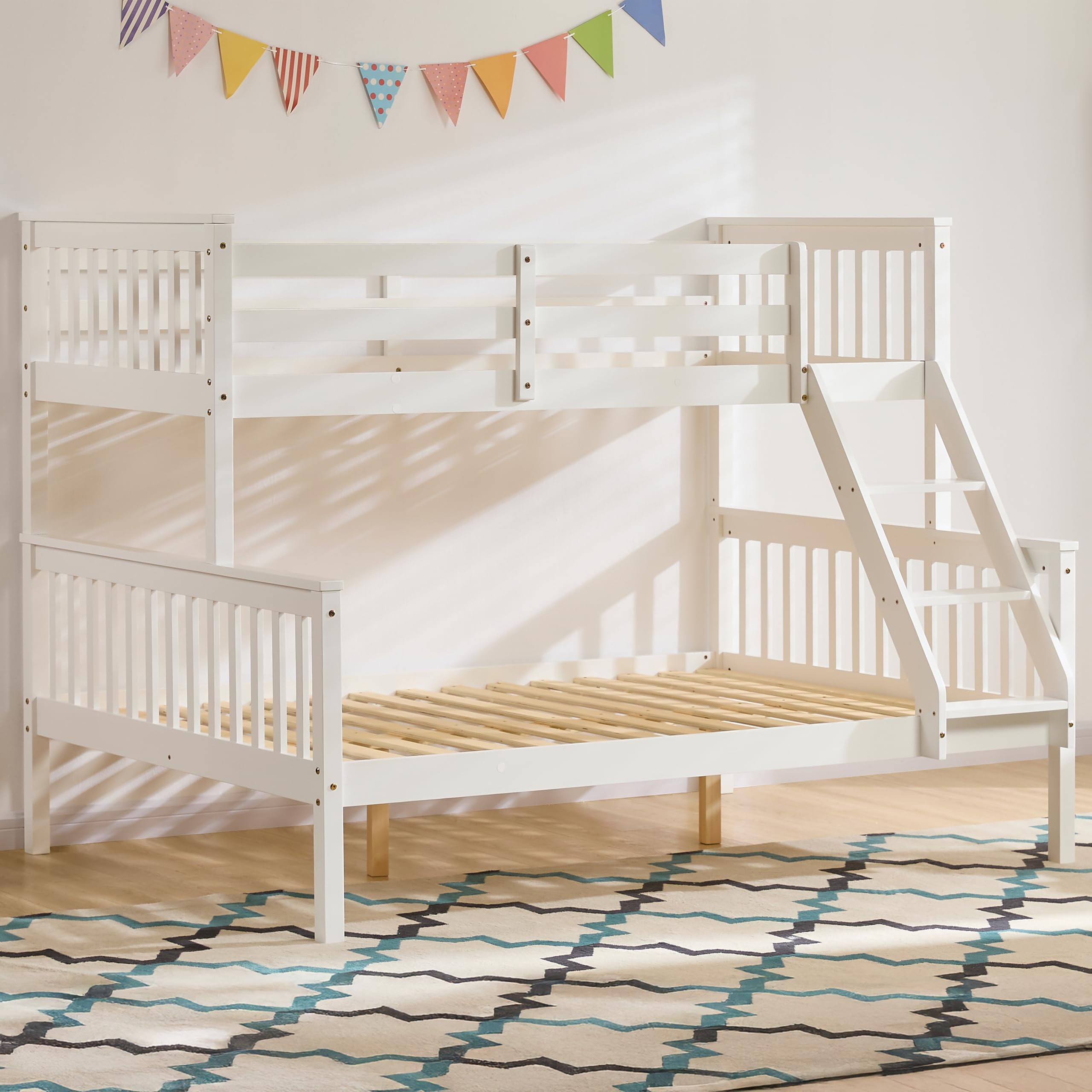 Vida Designs Milan Triple Sleeper Bunk Bed - Sleeps Three | White | Pine Wood 5