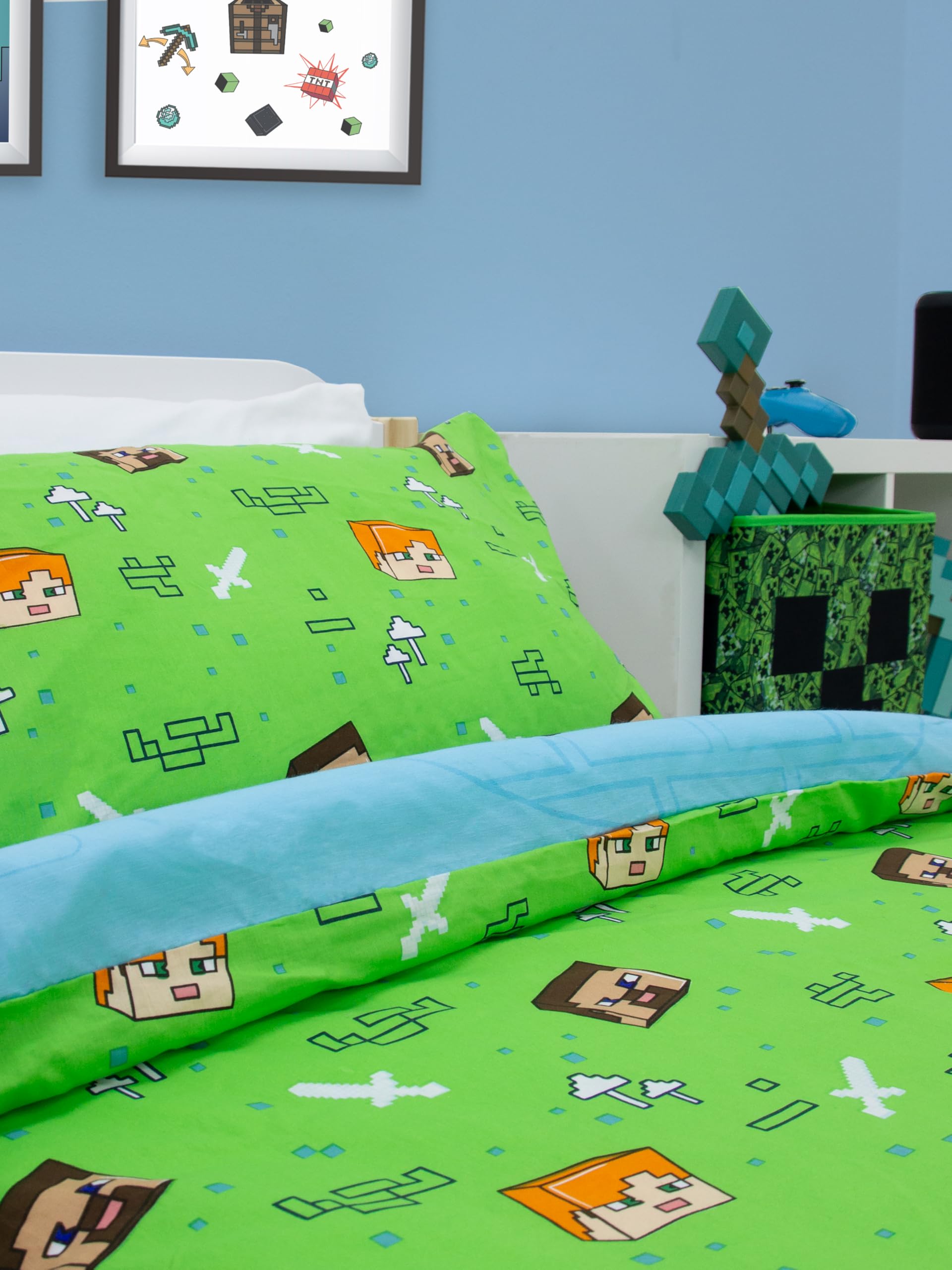 Character World Minecraft Reversible Single Duvet Cover Set | Polycotton Mix | UK Size 8