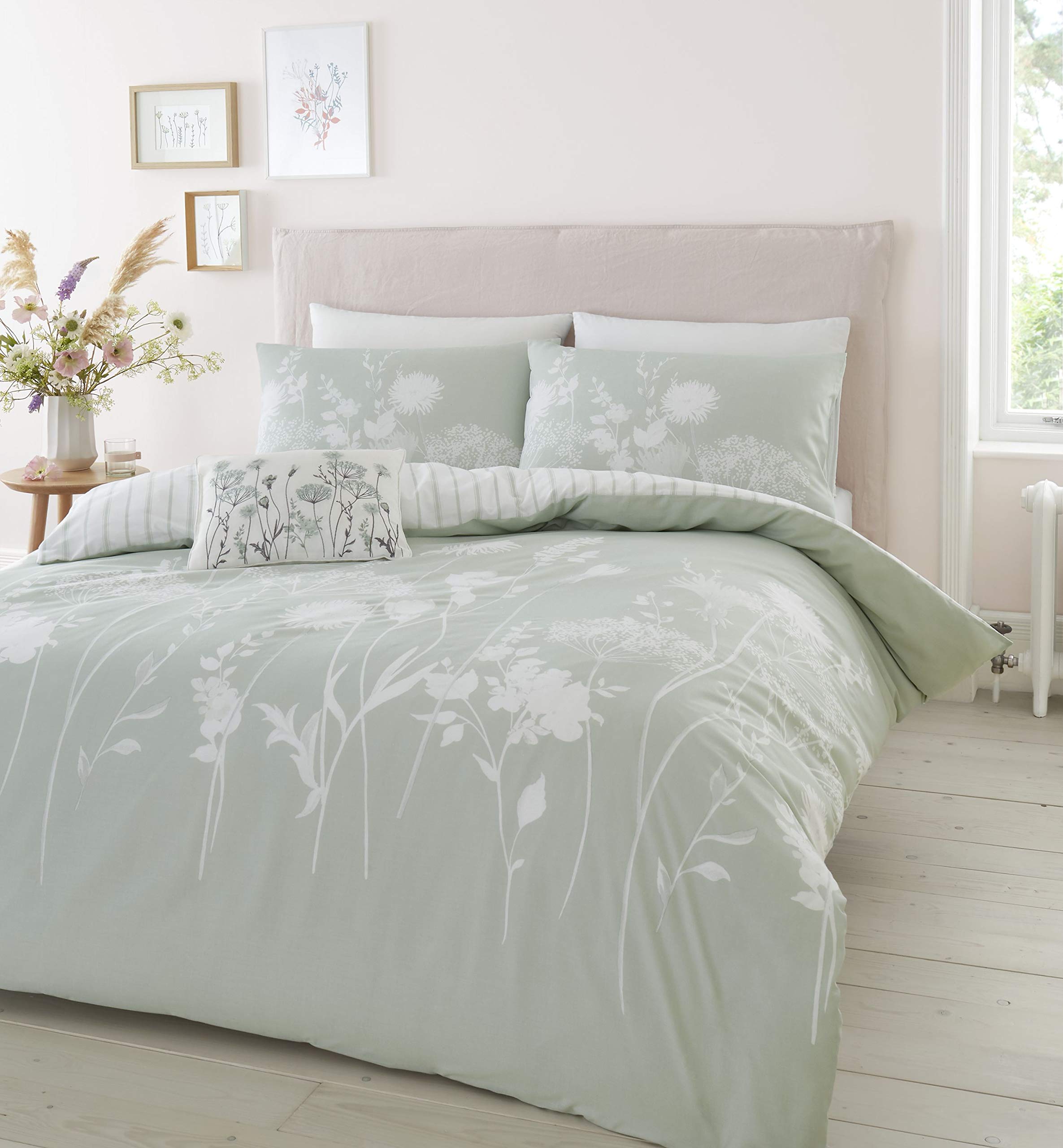 Catherine Lansfield Meadowsweet Floral Reversible Single Duvet Cover Set with Pillowcase, Green 1