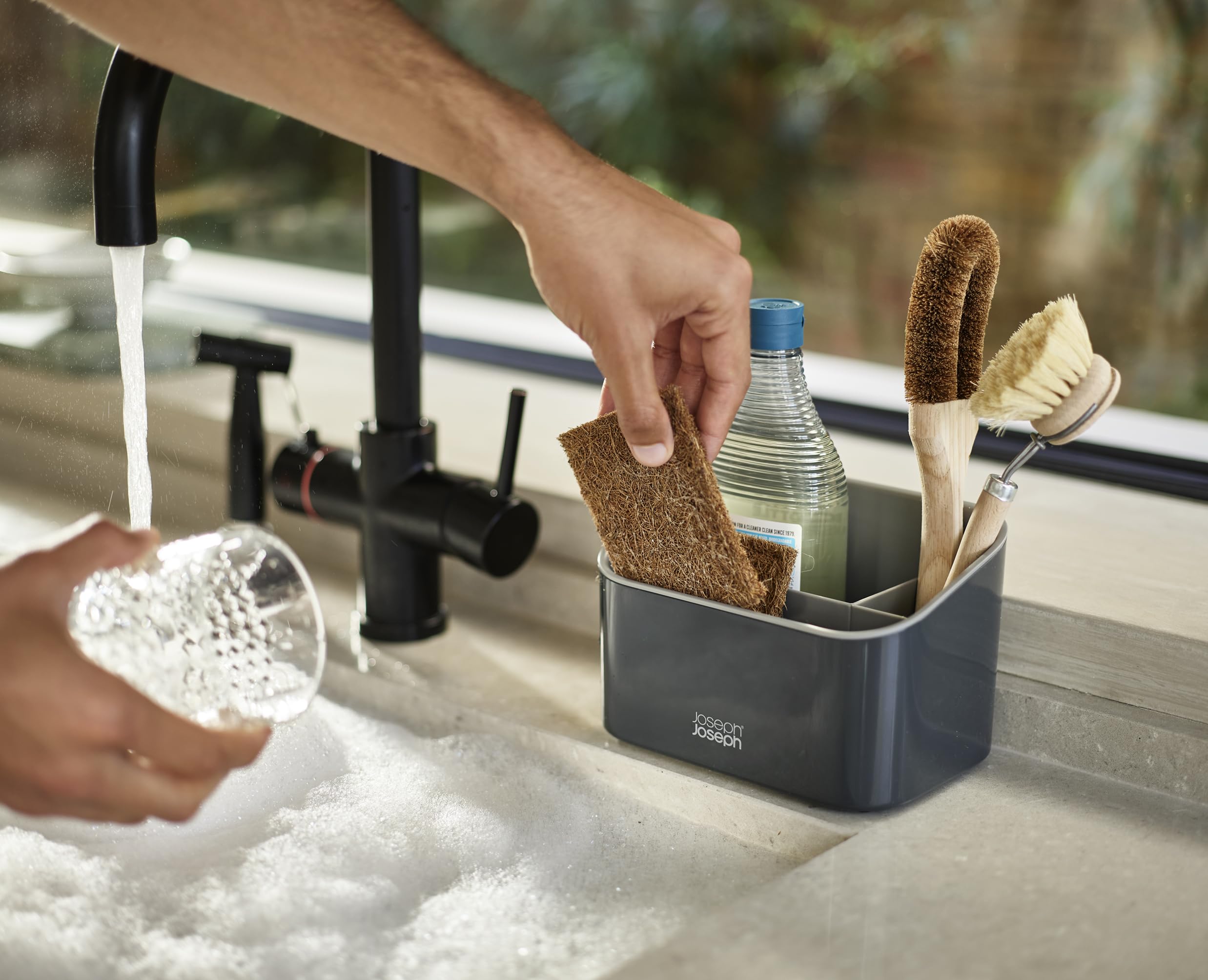 Joseph Joseph SinkStore Tiered Sink Tidy Caddy - Non-Slip Plastic Sink Organiser for Washing-Up Items | Anthracite 5