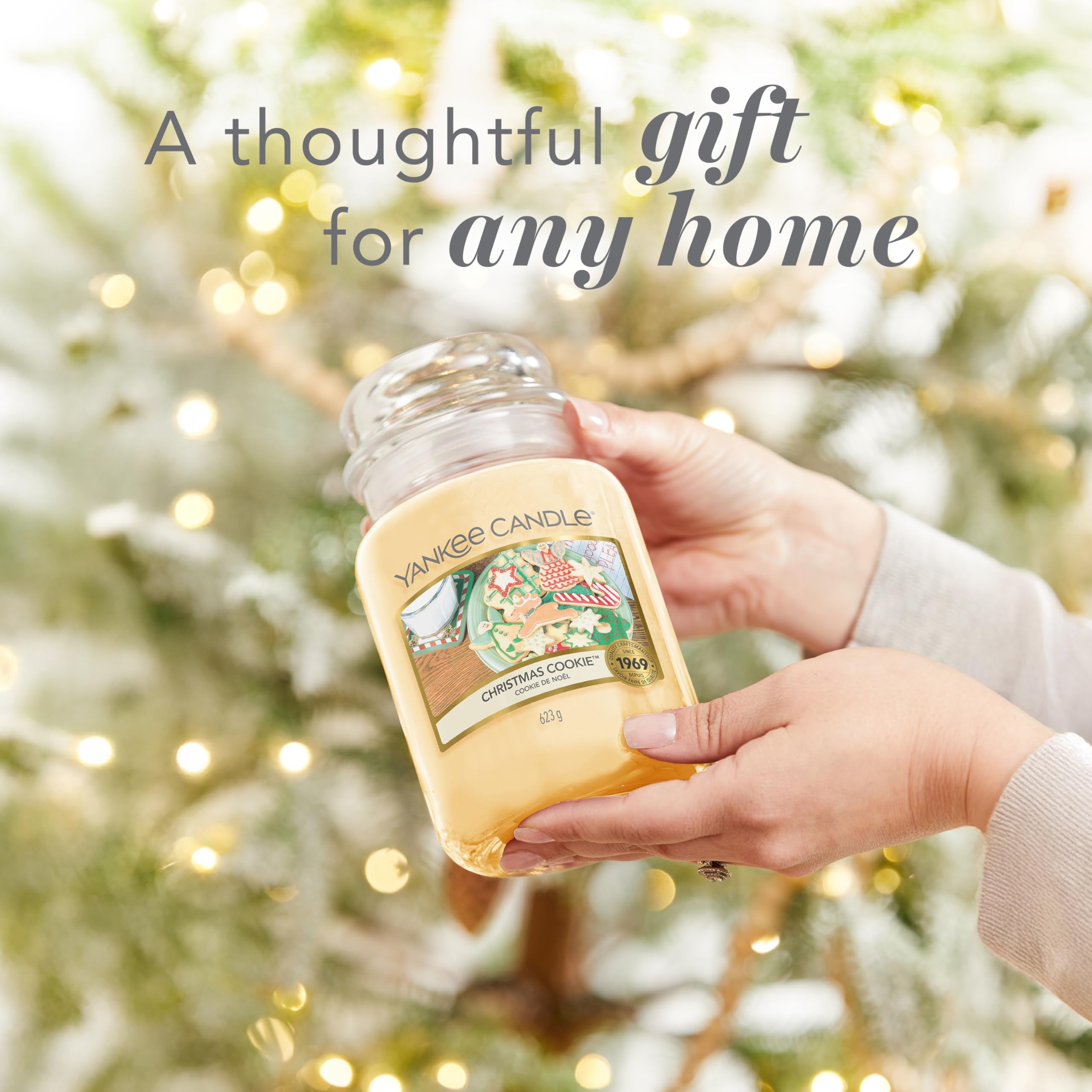 Yankee Candle Christmas Cookie Scented Large Jar Candle | Up to 150 Hour Burn Time | 623g 6