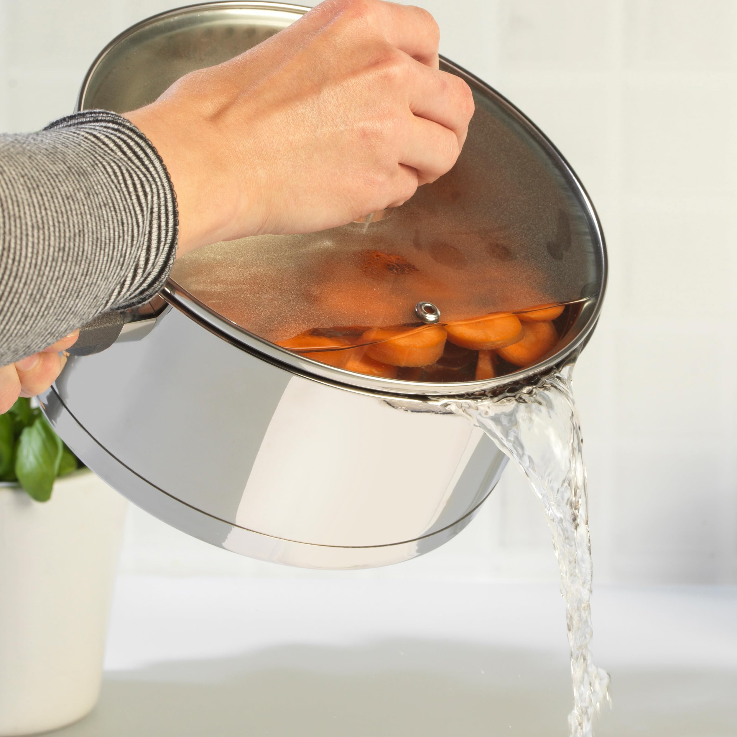 Russell Hobbs Excellence Collection 20 cm Stainless Steel Saucepan with Lid | Induction Compatible | Pouring Lip 10