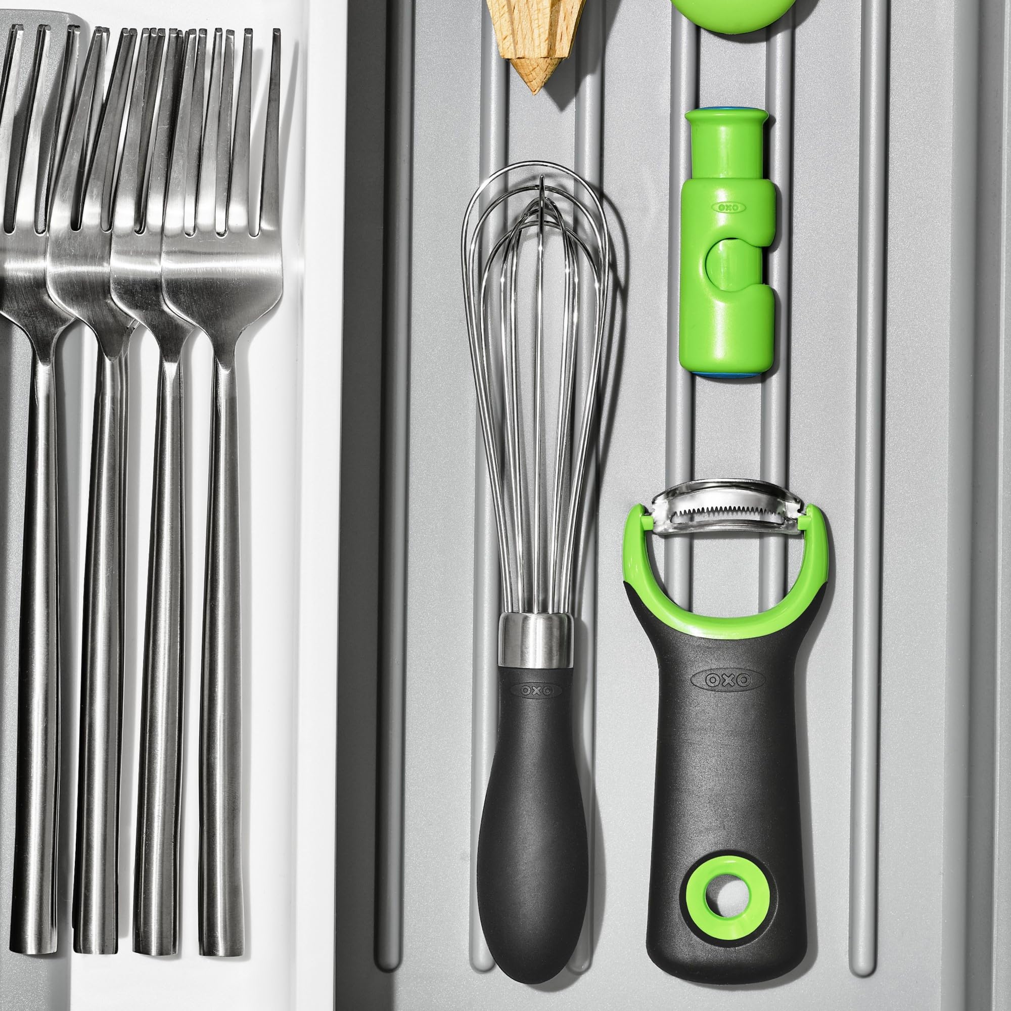 OXO Good Grips Mini Whisk - Stainless Steel, 18.42 cm for Dressings & Eggs | Dishwasher Safe 8