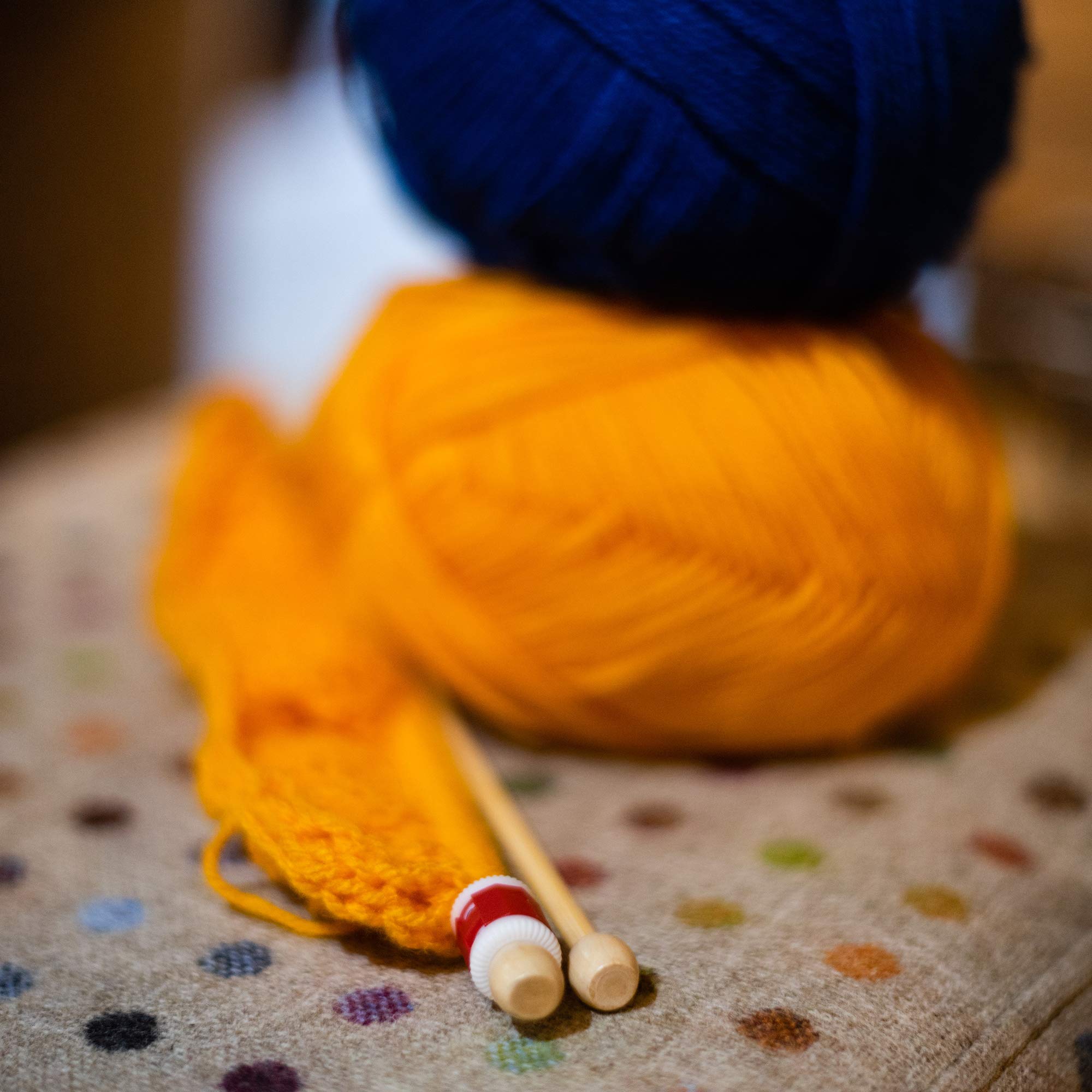 KORBOND DK Navy Acrylic Yarn - 100g Skein | 290m Length | Hypoallergenic & Washable 7