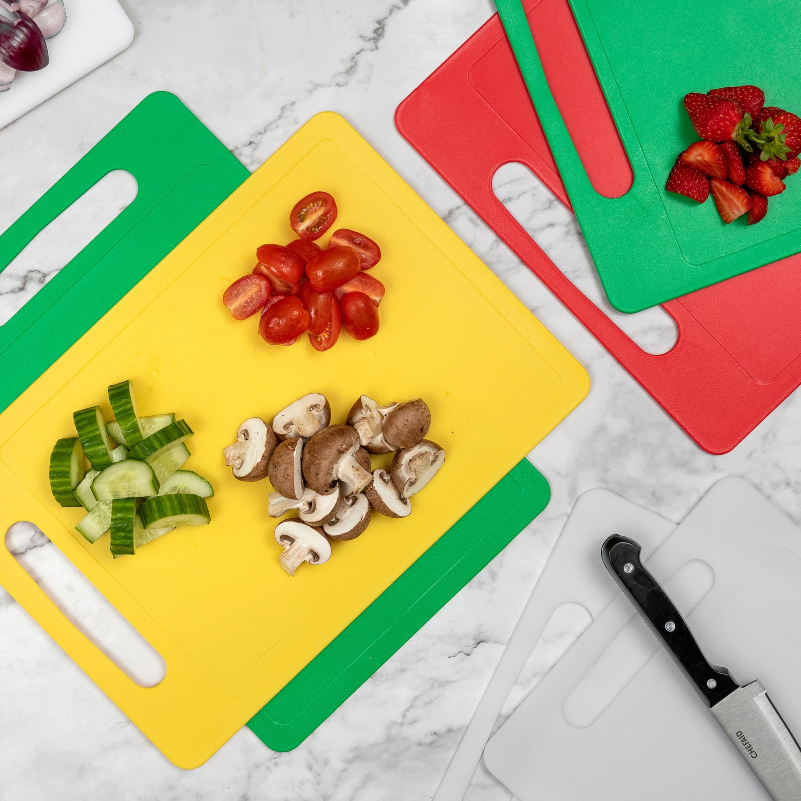 Chef Aid Poly Chopping Board - Food Grade Plastic | Non-Slip | 35cm x 25cm | Dishwasher Safe 3