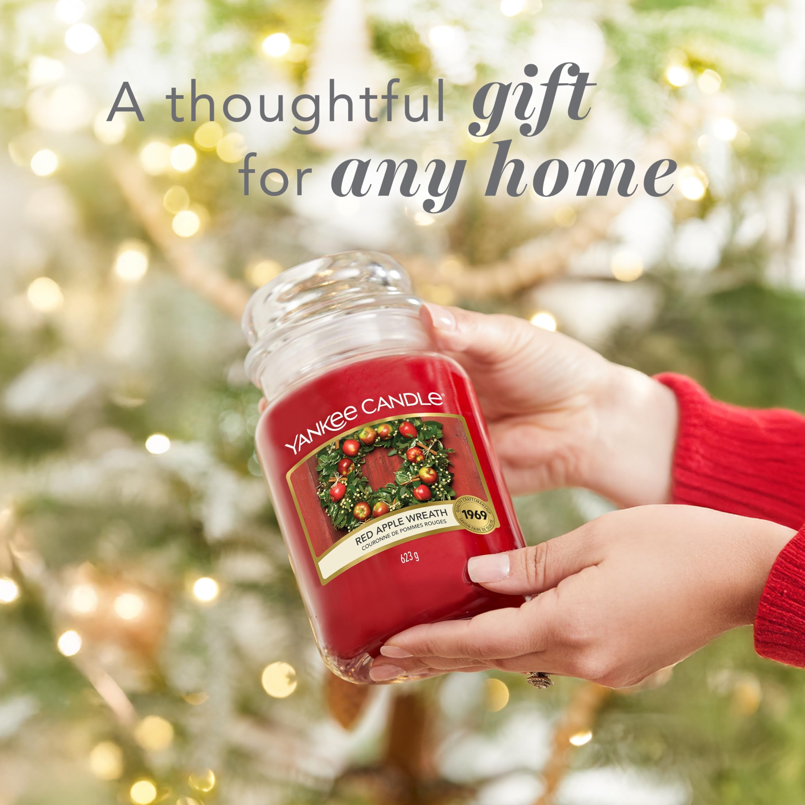 Yankee Candle Red Apple Wreath Scented Candle | Large Jar | Up to 150 Hours Burn Time 7
