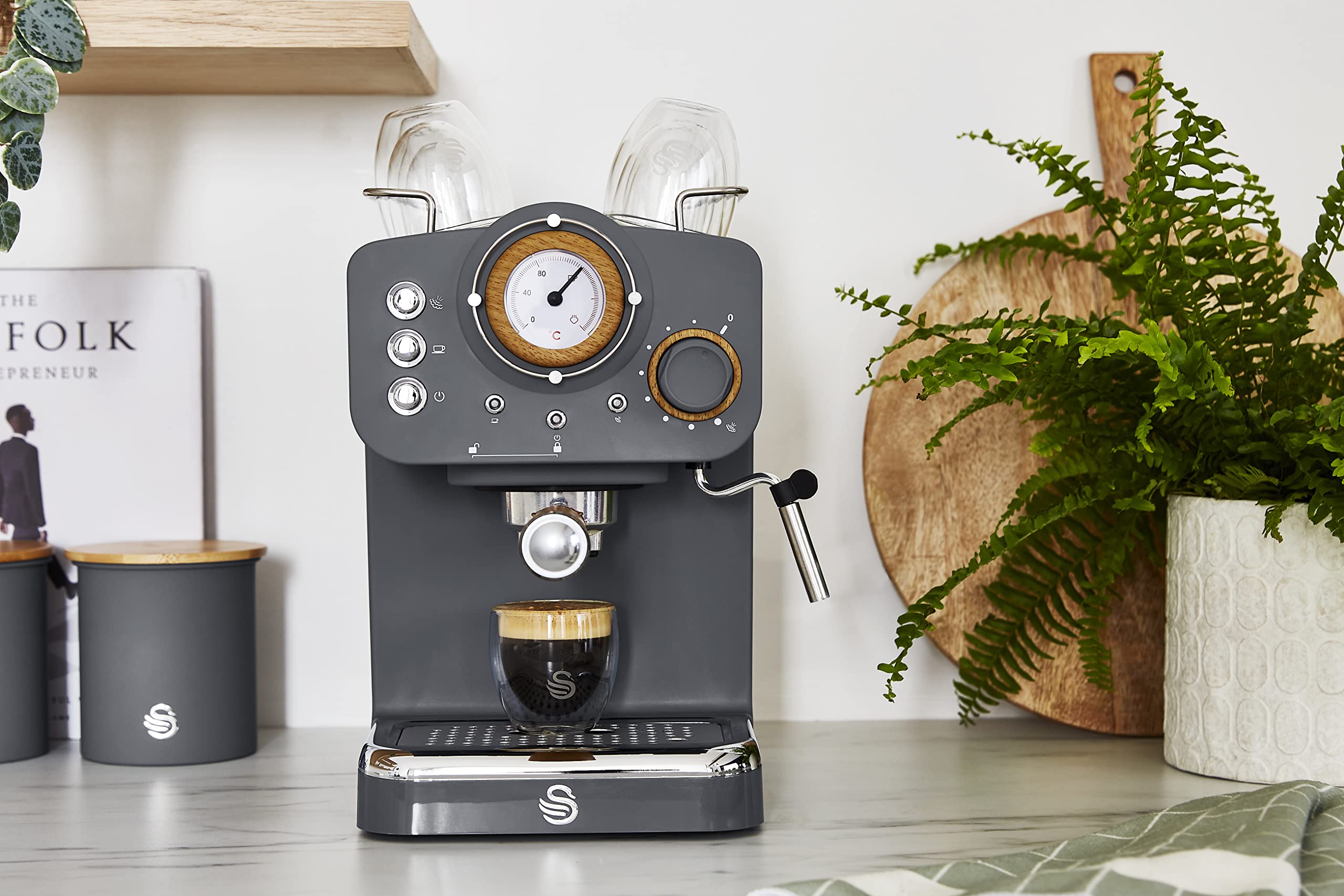Swan SK22110GRYN Nordic Espresso Coffee Machine with Milk Frother | 1.2L Tank | ESE Pod Compatible 3