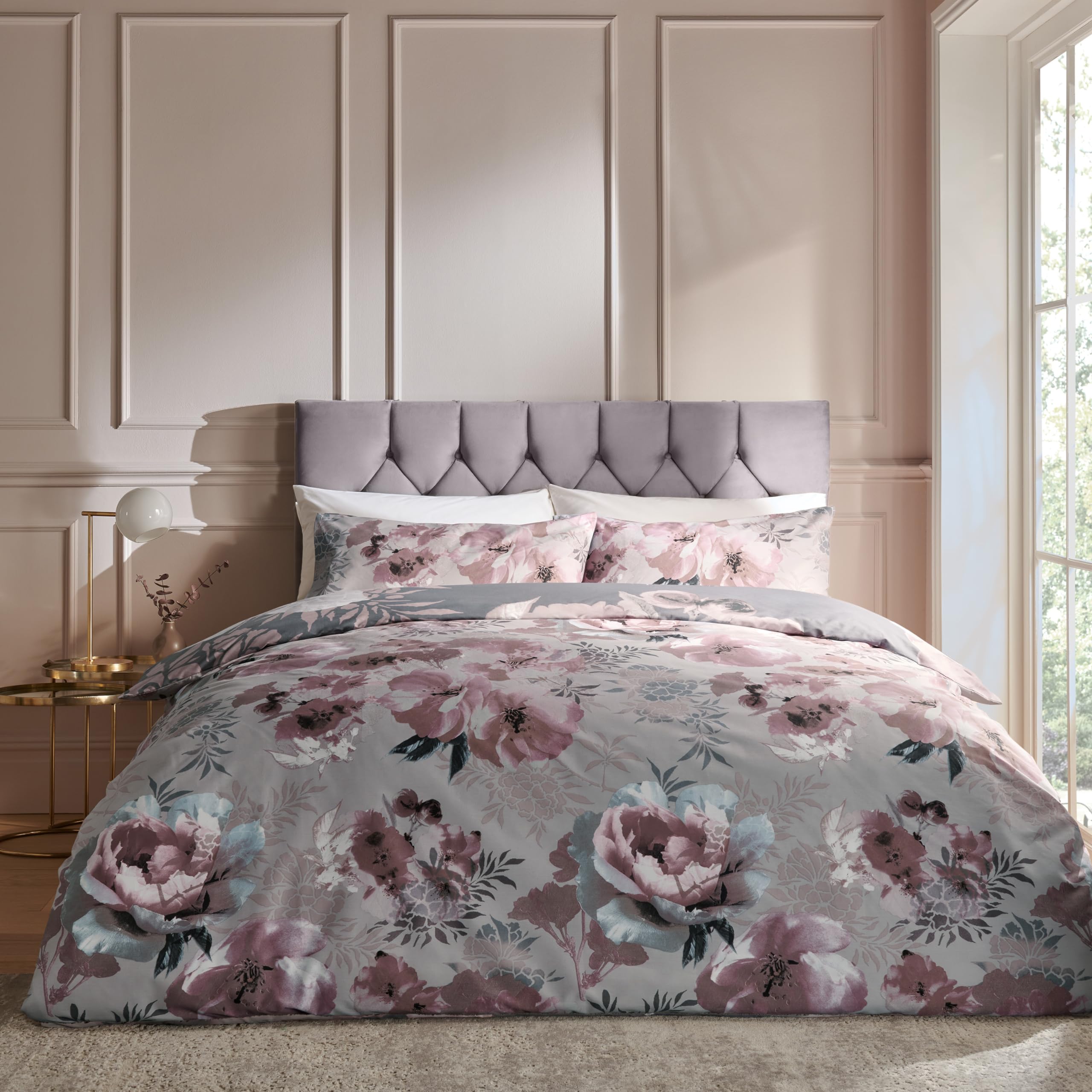 Catherine Lansfield Dramatic Floral Easy Care King Duvet Set Grey | 52% Polyester 48% Cotton 2