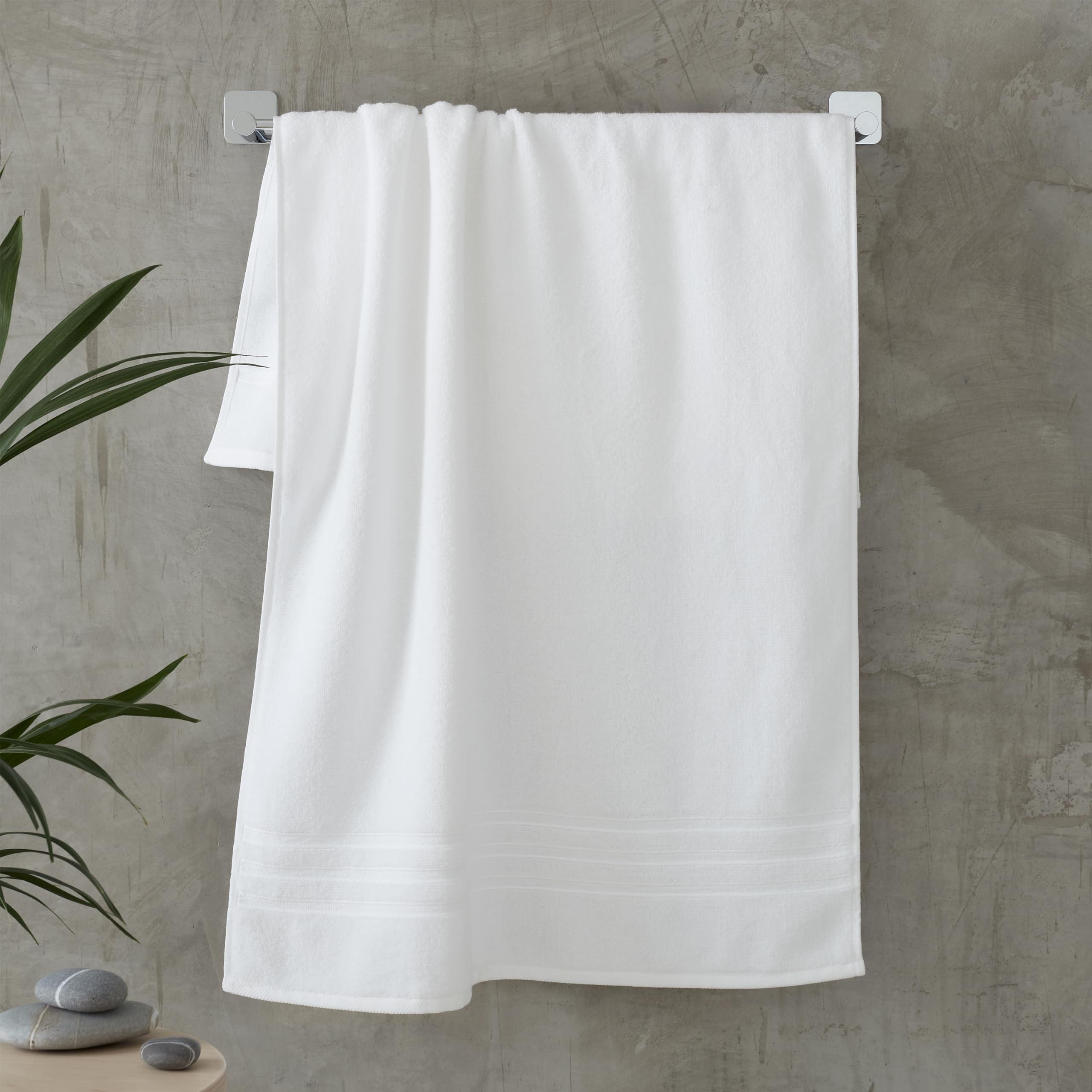 Catherine Lansfield Zero Twist Cotton Bath Towel | 70x120cm | White | Super Soft 2