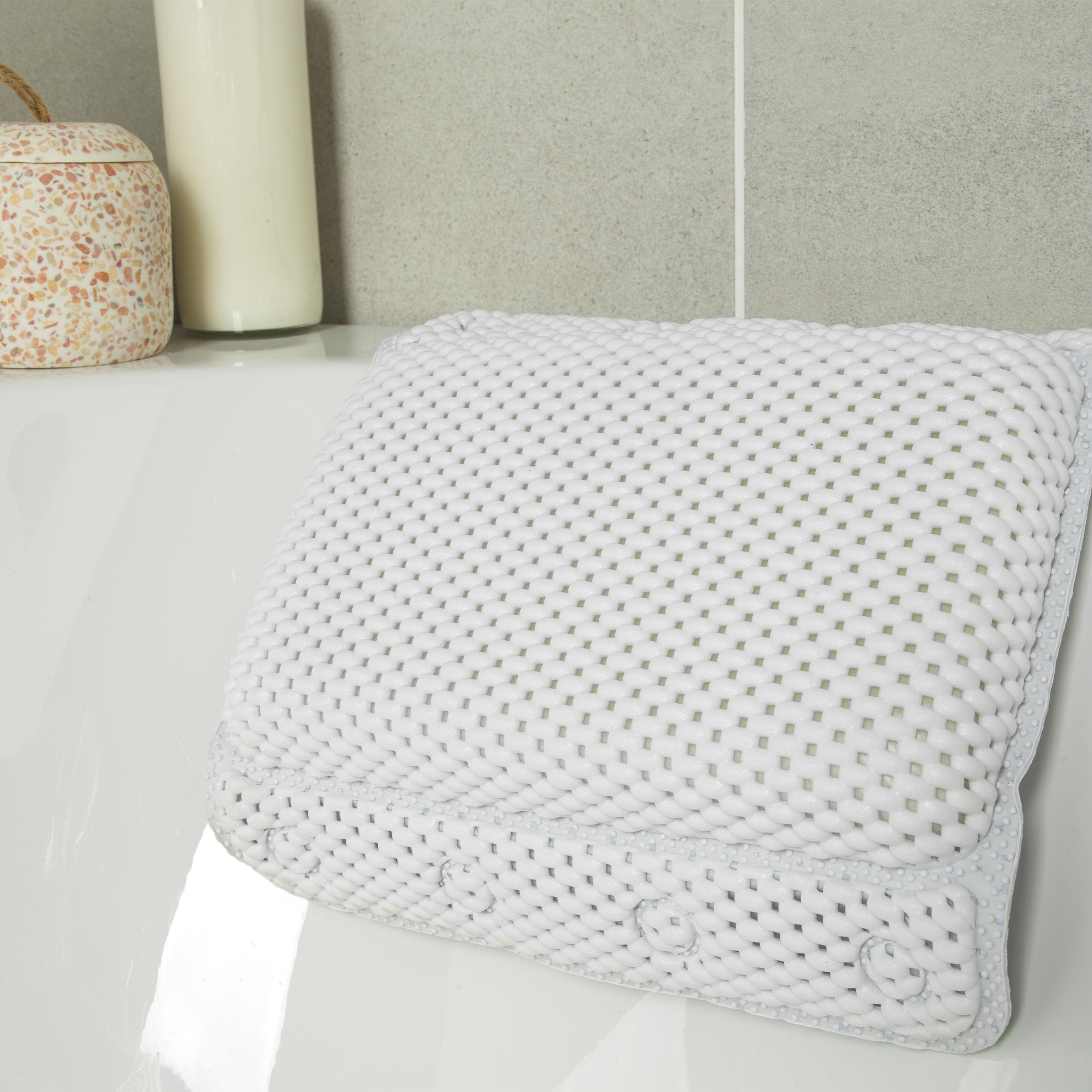 Beldray Anti Bac Bath Pillow - Secure Suction Cups | Cushioned Support | Easy to Clean 4