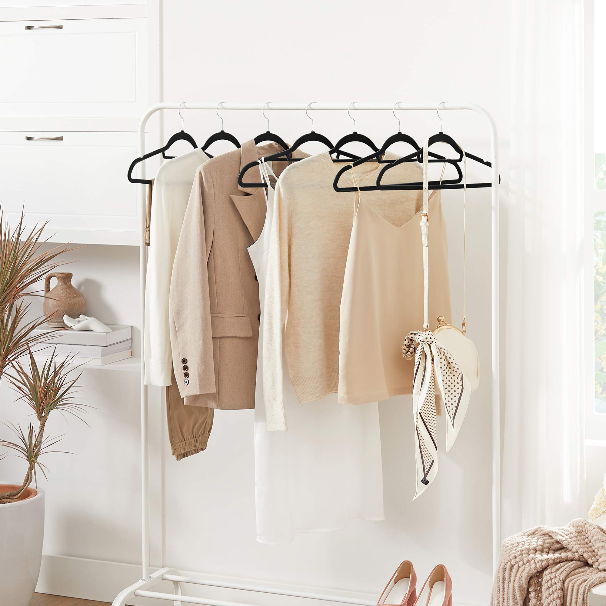 SONGMICS Velvet Hangers Set of 50 - Non-Slip, Space-Saving, 0.6cm Thick, 43.5cm Long | Silver & Black 3