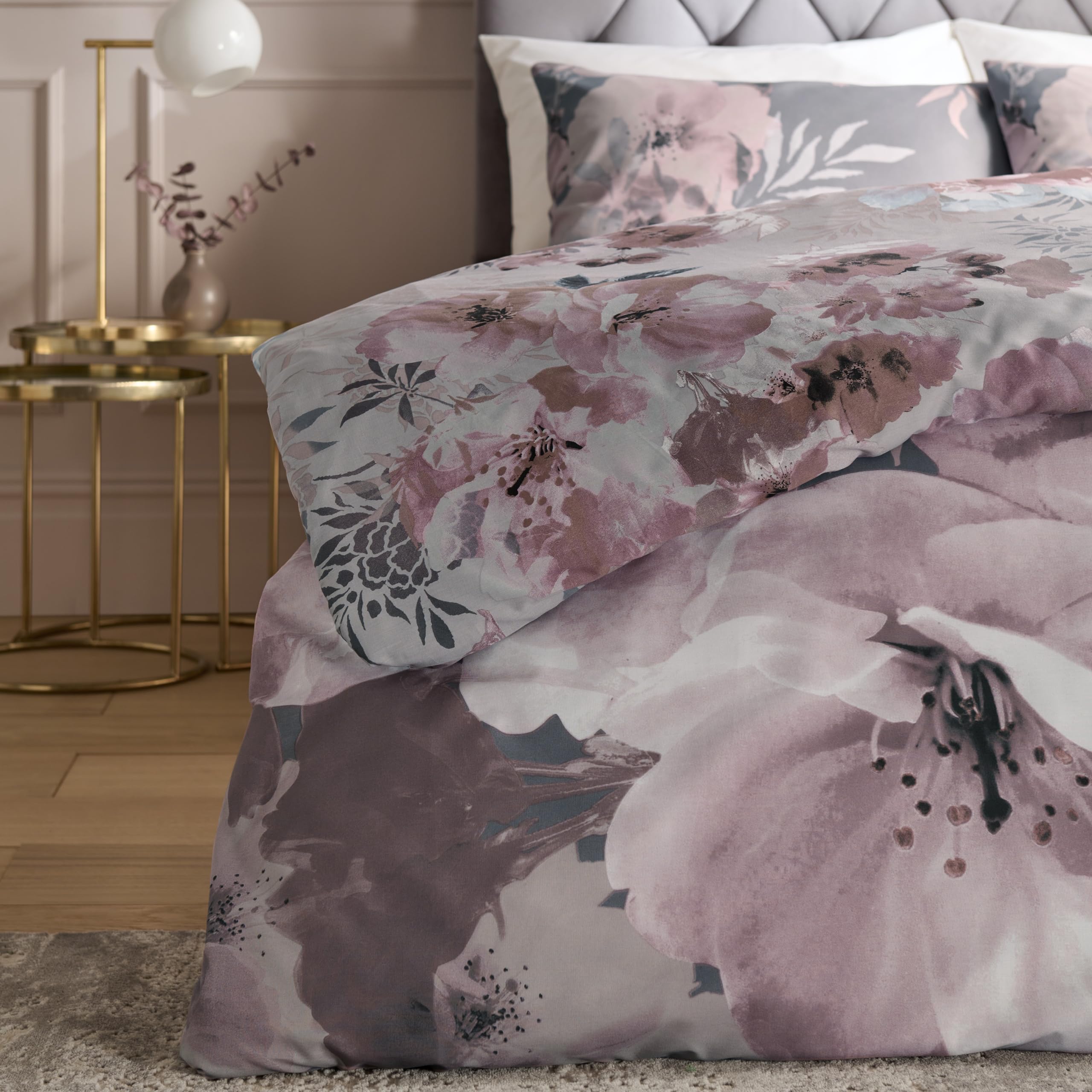 Catherine Lansfield Dramatic Floral Easy Care King Duvet Set Grey | 52% Polyester 48% Cotton 4