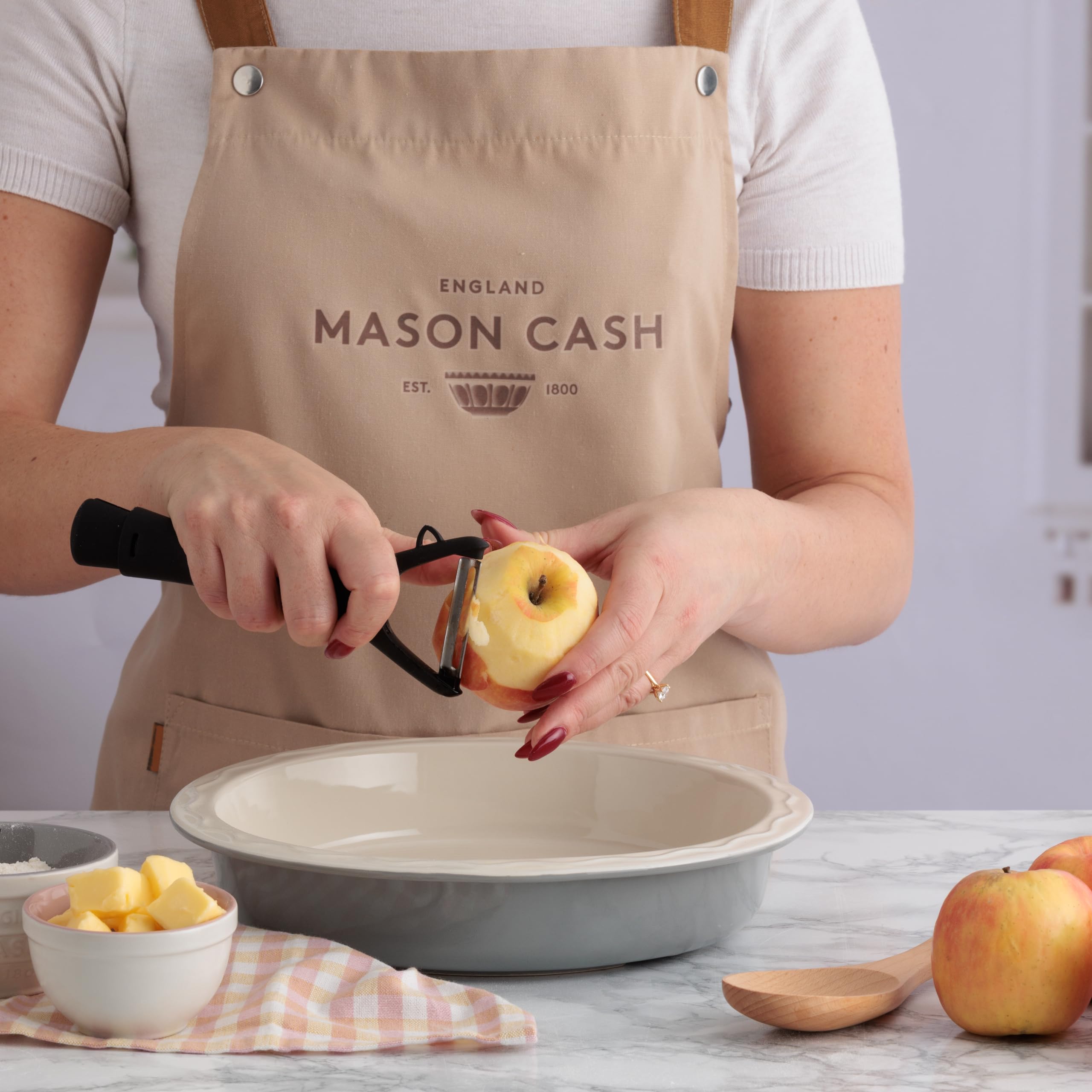 Mason Cash Innovative Kitchen Cream Stoneware Pie Dish - 29 cm Round | Oven Safe 5