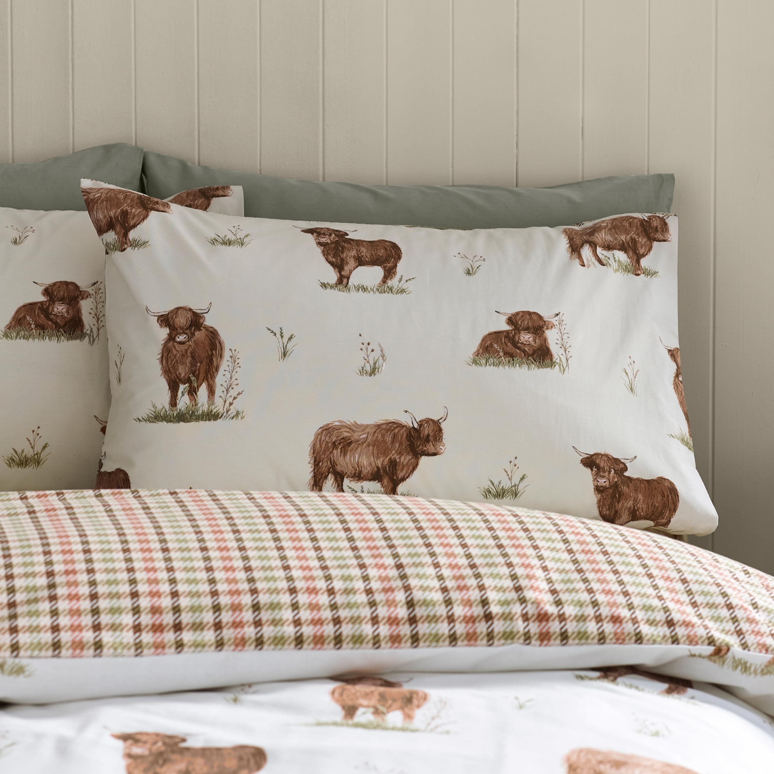 Catherine Lansfield Angus Highland Cow Reversible Double Duvet Cover Set | 200x200cm 3