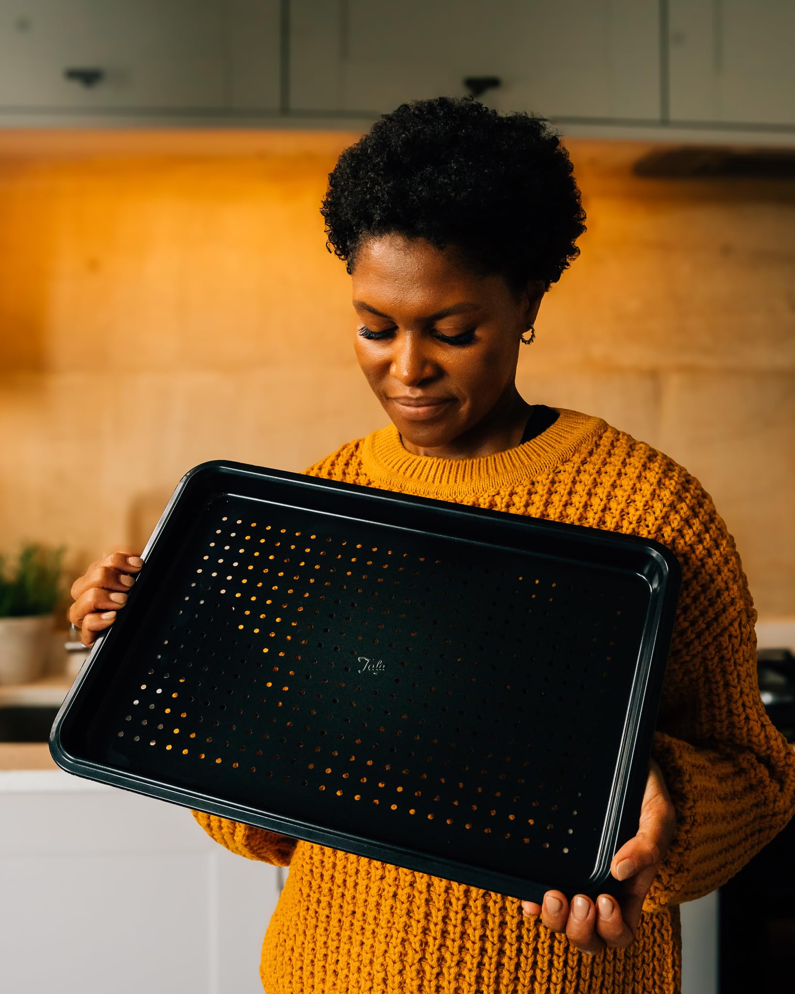 Tala Performance Crisper Baking Tray - Perforated Non-Stick for Even Cooking | 27 x 39 x 2 cm 4