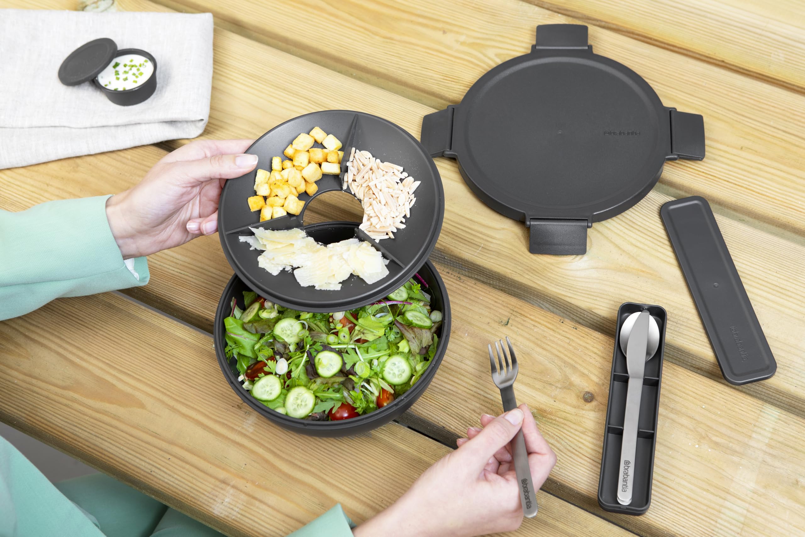 Brabantia Make & Take Salad Bowl - 1.3L Capacity, Dark Grey, Leakproof | Dishwasher Safe 8