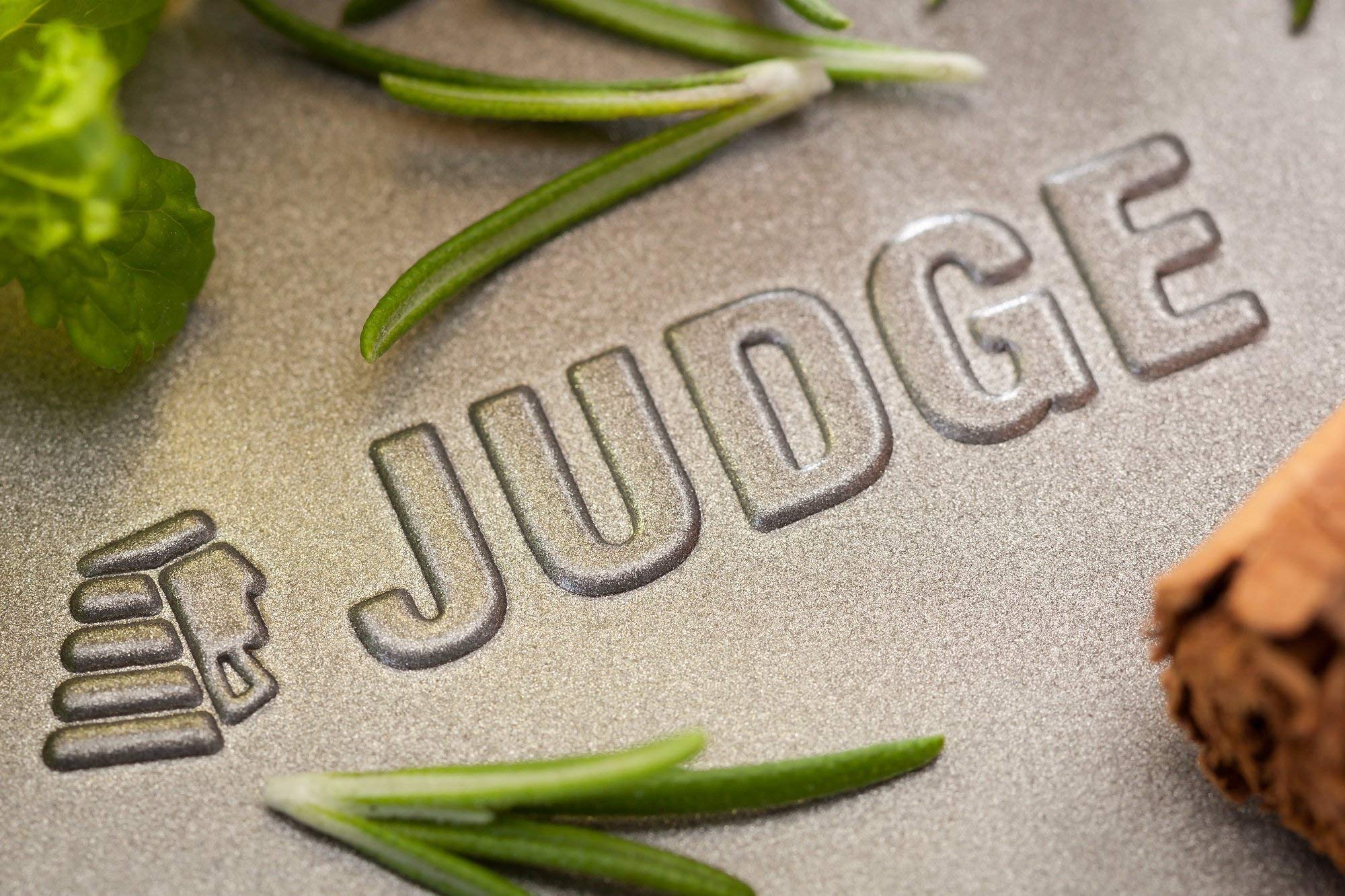 Judge Non-Stick Square Cake Tin - 8 Inch, Loose Base, Dishwasher Safe, Carbon Steel 5