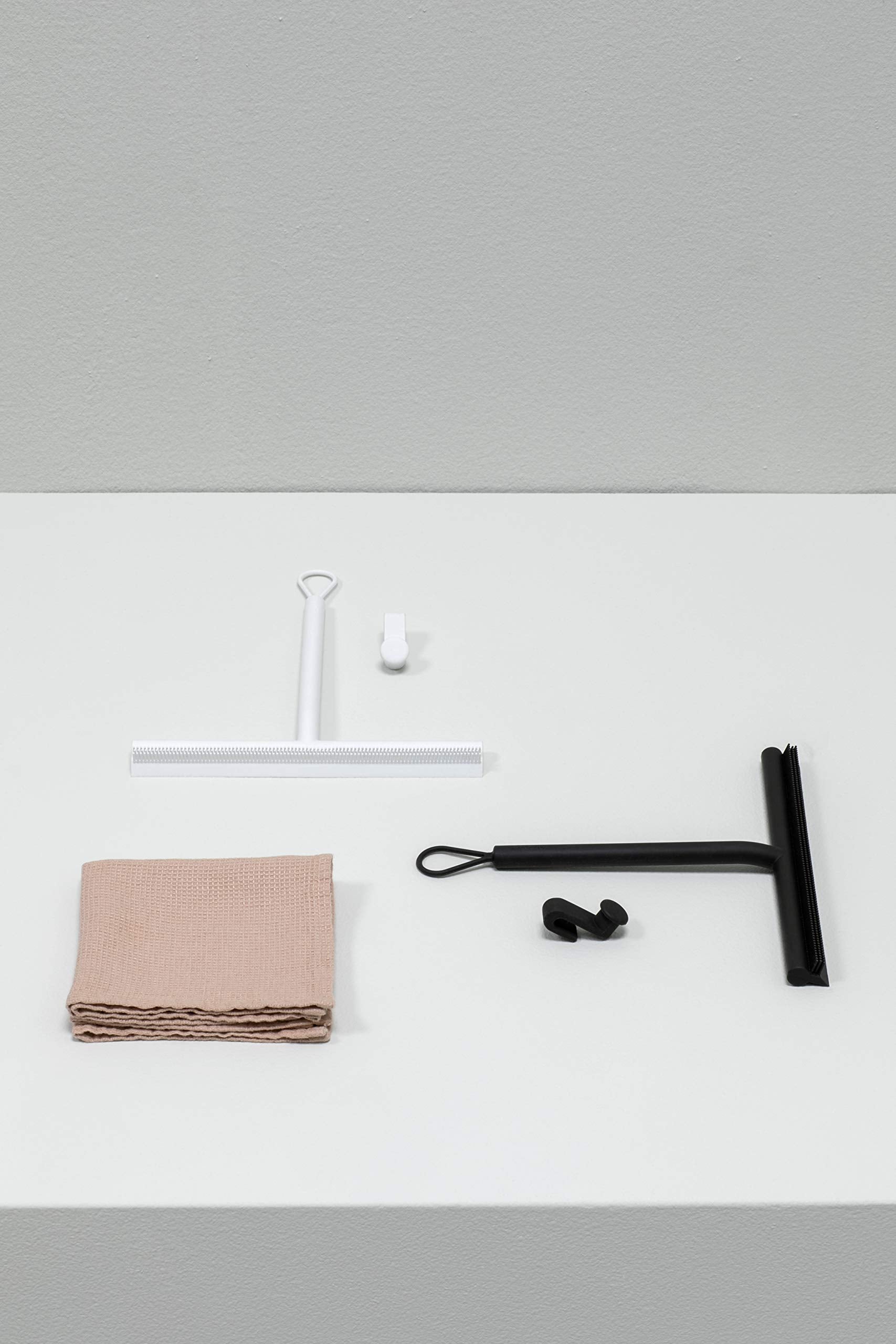 Brabantia Silicone Shower Squeegee with Hook - Stripe-Free Cleaning | Dark Grey | 2 Year Guarantee 4