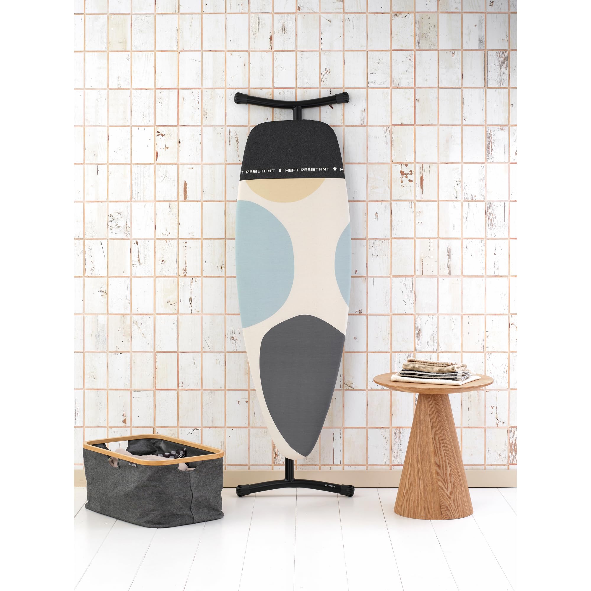 Brabantia Ironing Board D - Integrated Steam Iron Rest | 135 x 45 cm | Adjustable Height 79-102 cm 5