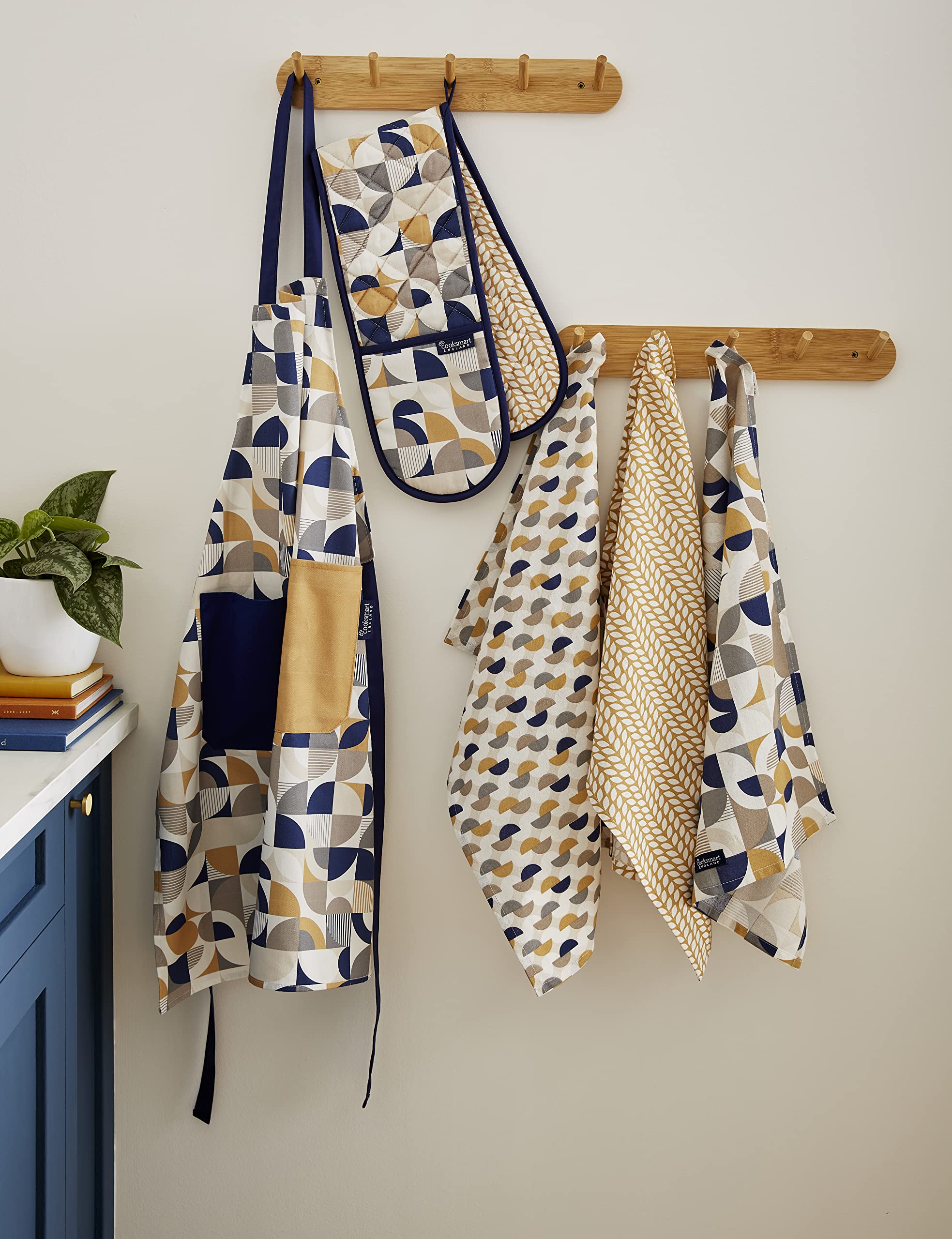 Cooksmart British Designed Pack of 3 Tea Towels | Baumwolle Material | Super Soft 3