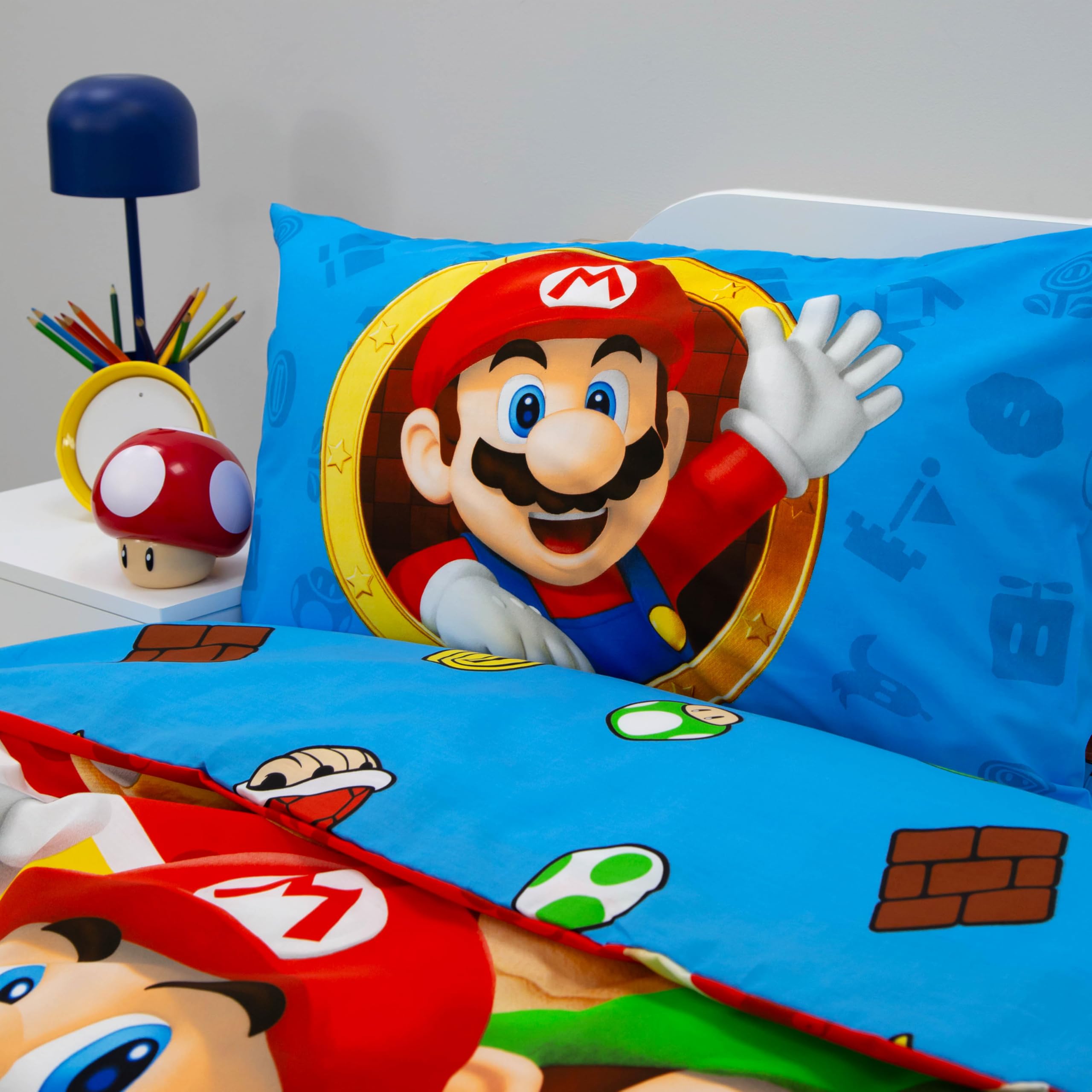 Character World Nintendo Super Mario Official Single Duvet Cover Set, Reversible Splitter Design 7