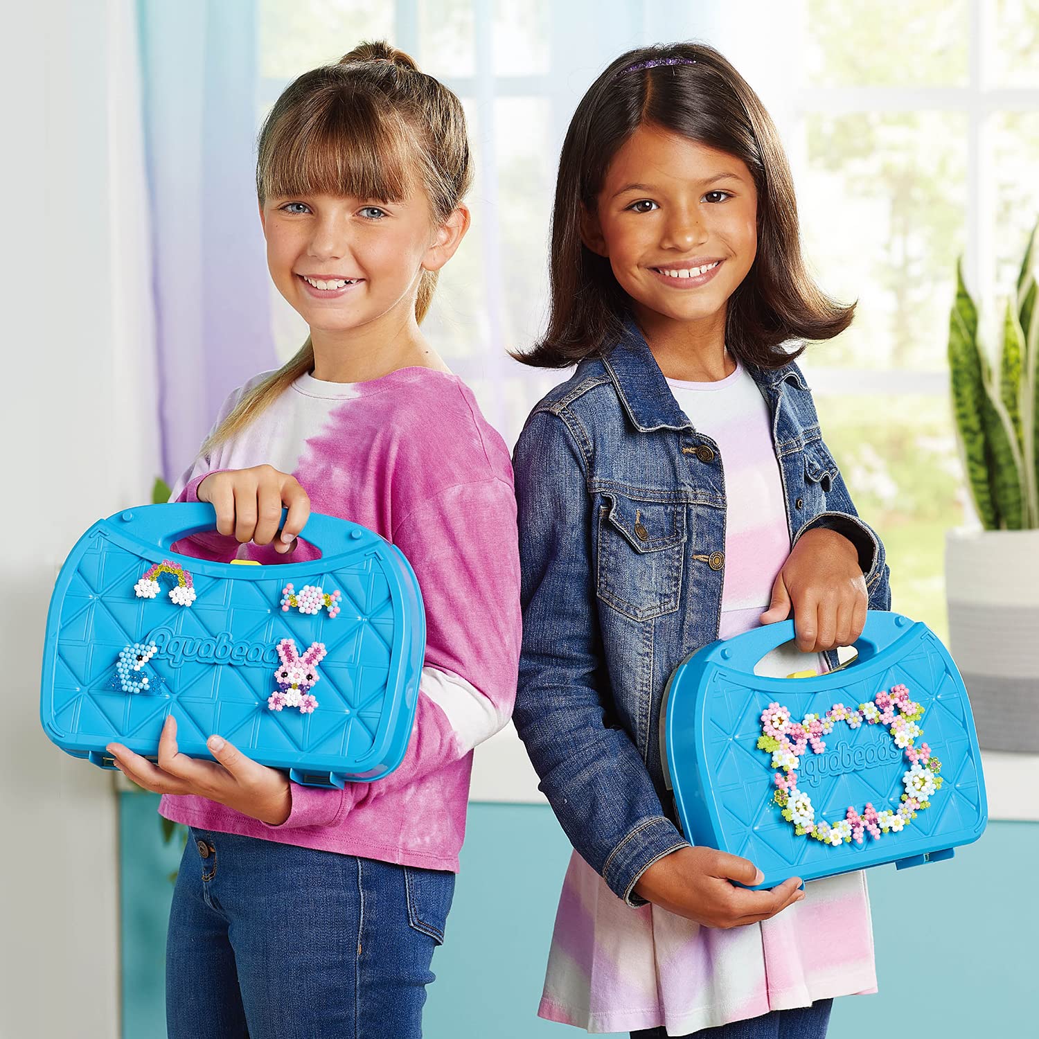 Aquabeads 31912 Beginners Carry Case - 900 Beads in 24 Colors | Includes Storage Case & Templates 5