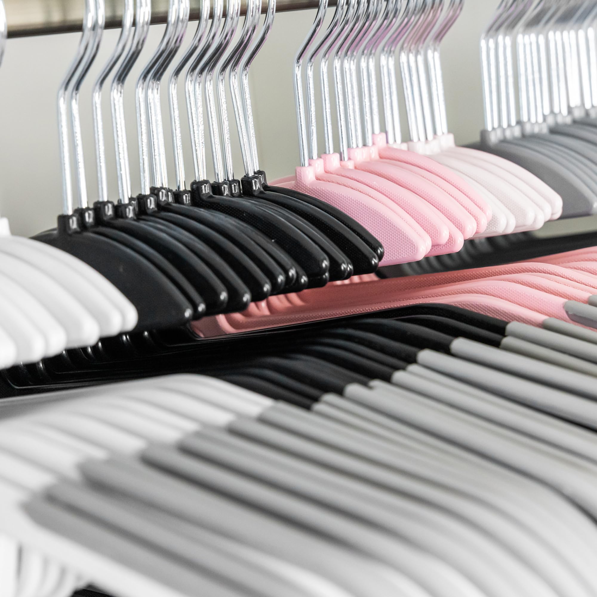 KEPLIN 50-Pack Non-Slip Hangers - Slimline Design, 360° Swivel Hooks, Durable Plastic 7