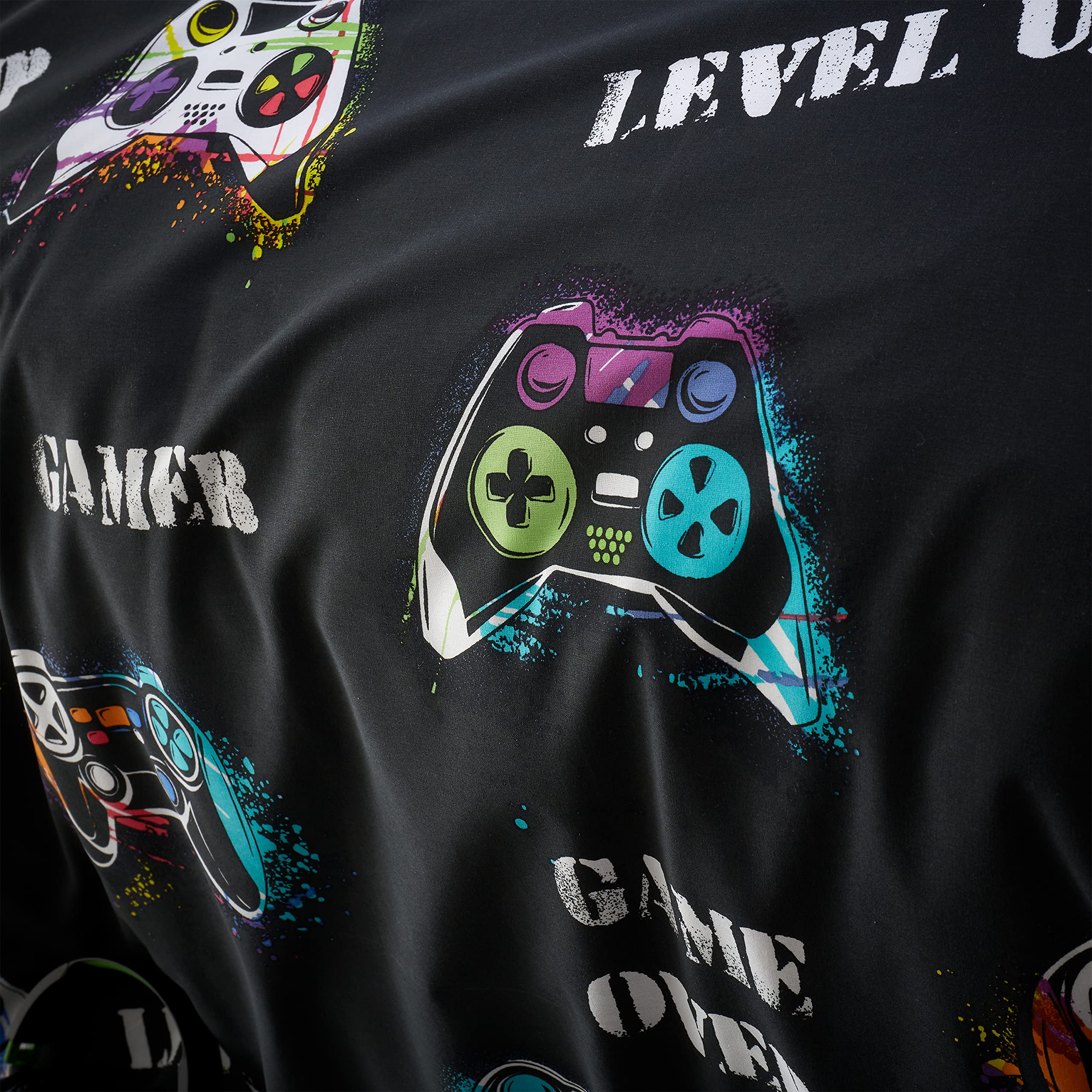 Catherine Lansfield Game Over Single Duvet Cover Set | Black Polycotton | Reversible 4