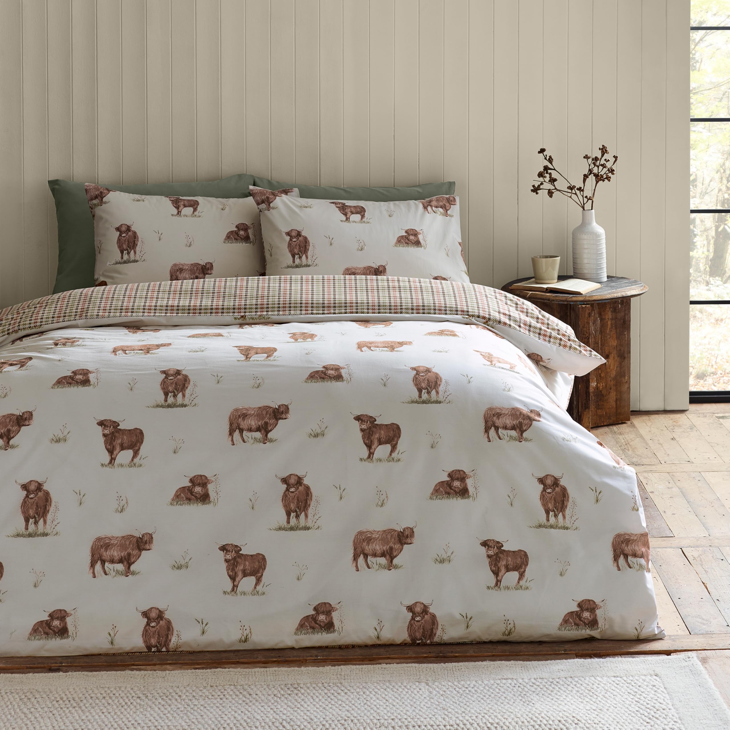 Catherine Lansfield Angus Highland Cow Reversible Double Duvet Cover Set | 200x200cm 1