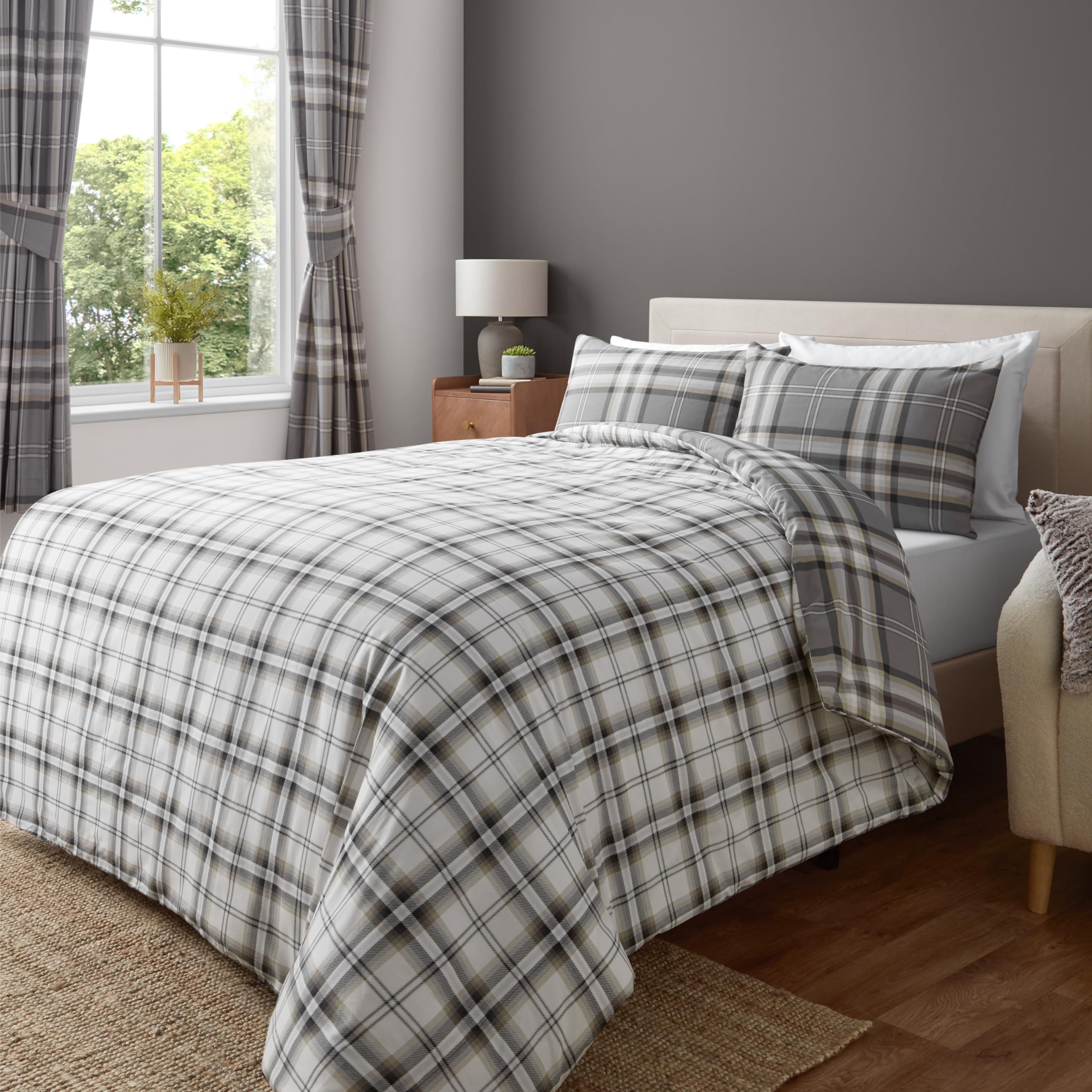 Catherine Lansfield Kelso Check Reversible Double Duvet Cover Set with Pillowcases Charcoal Grey 2