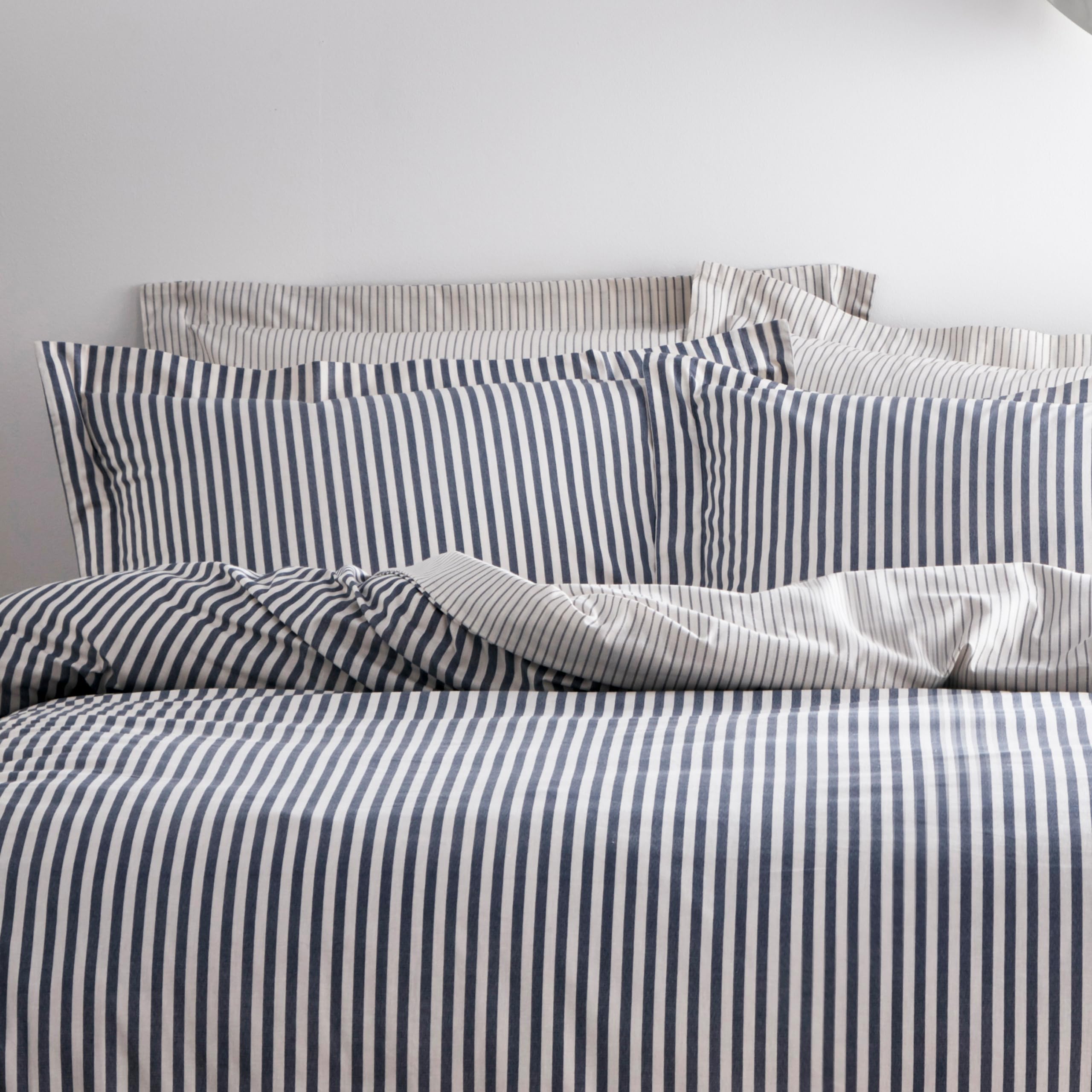 furn. Yard Hebden Mélange Stripe Cotton Duvet Set - Reversible, Navy/Grey/Natural, King Size 2