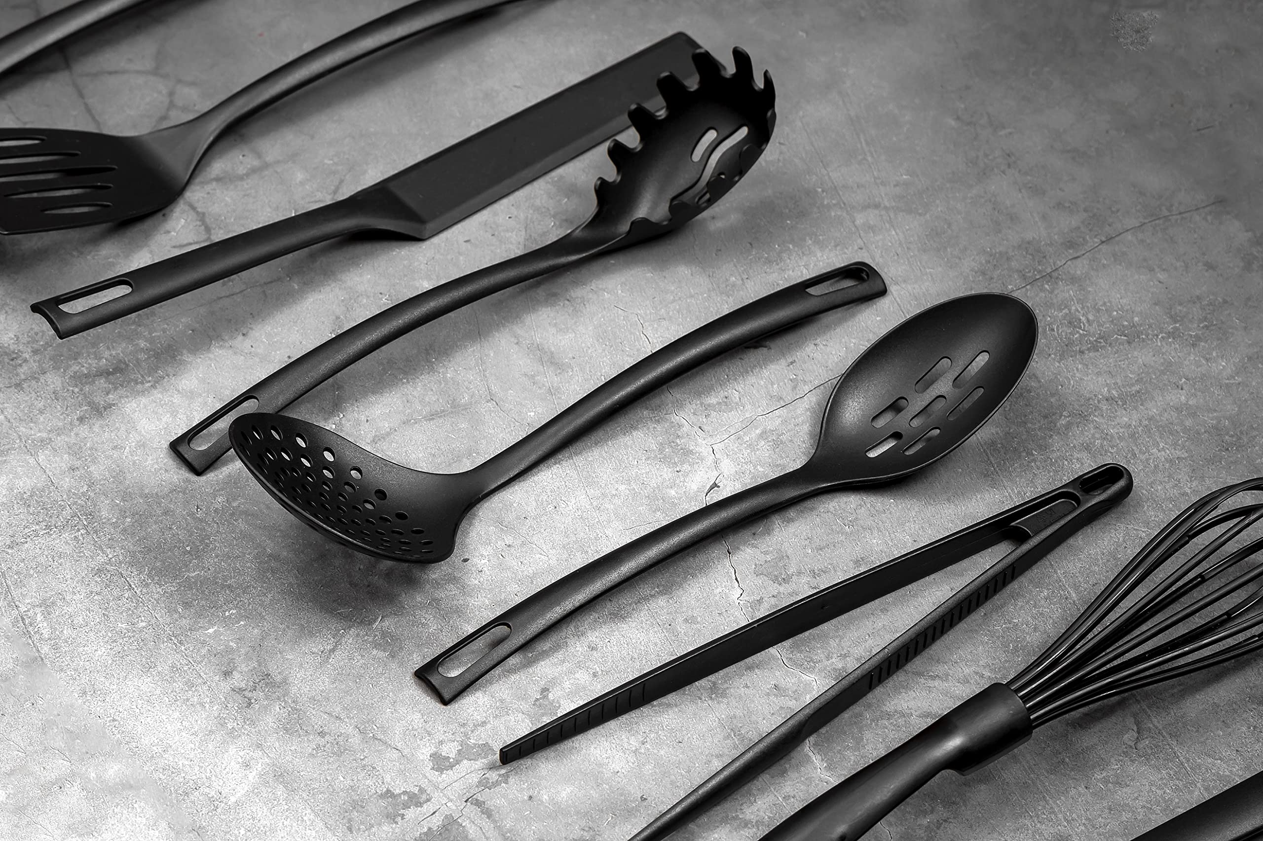 Chef Aid Black Nylon Slotted Serving Spoon | BPA Free | Safe for Non-Stick Cookware | Heat Resistant up to 210°C 7