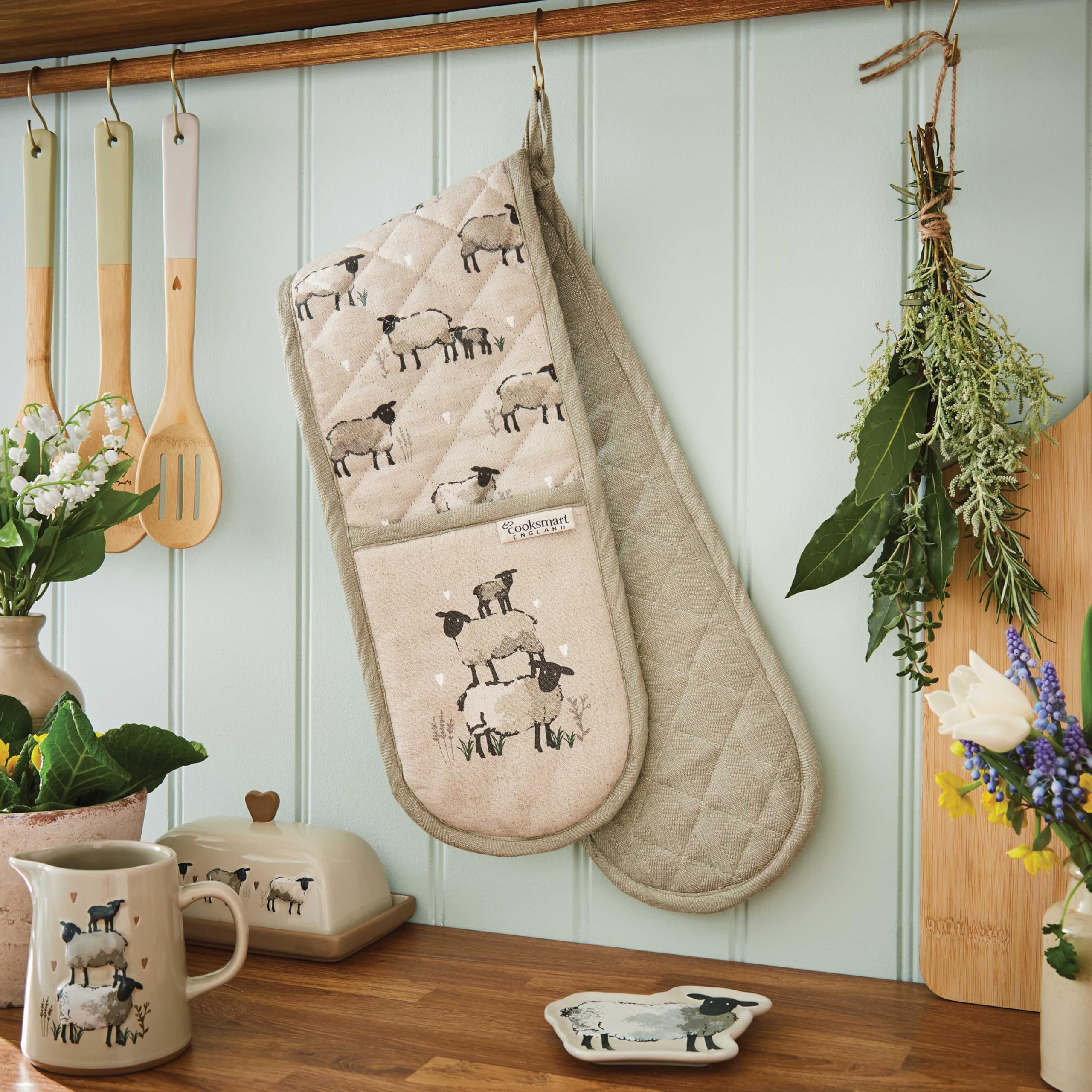 Cooksmart Double Oven Gloves - Heat Resistant Protection | Highland Sheep Design | 2 Pack 5