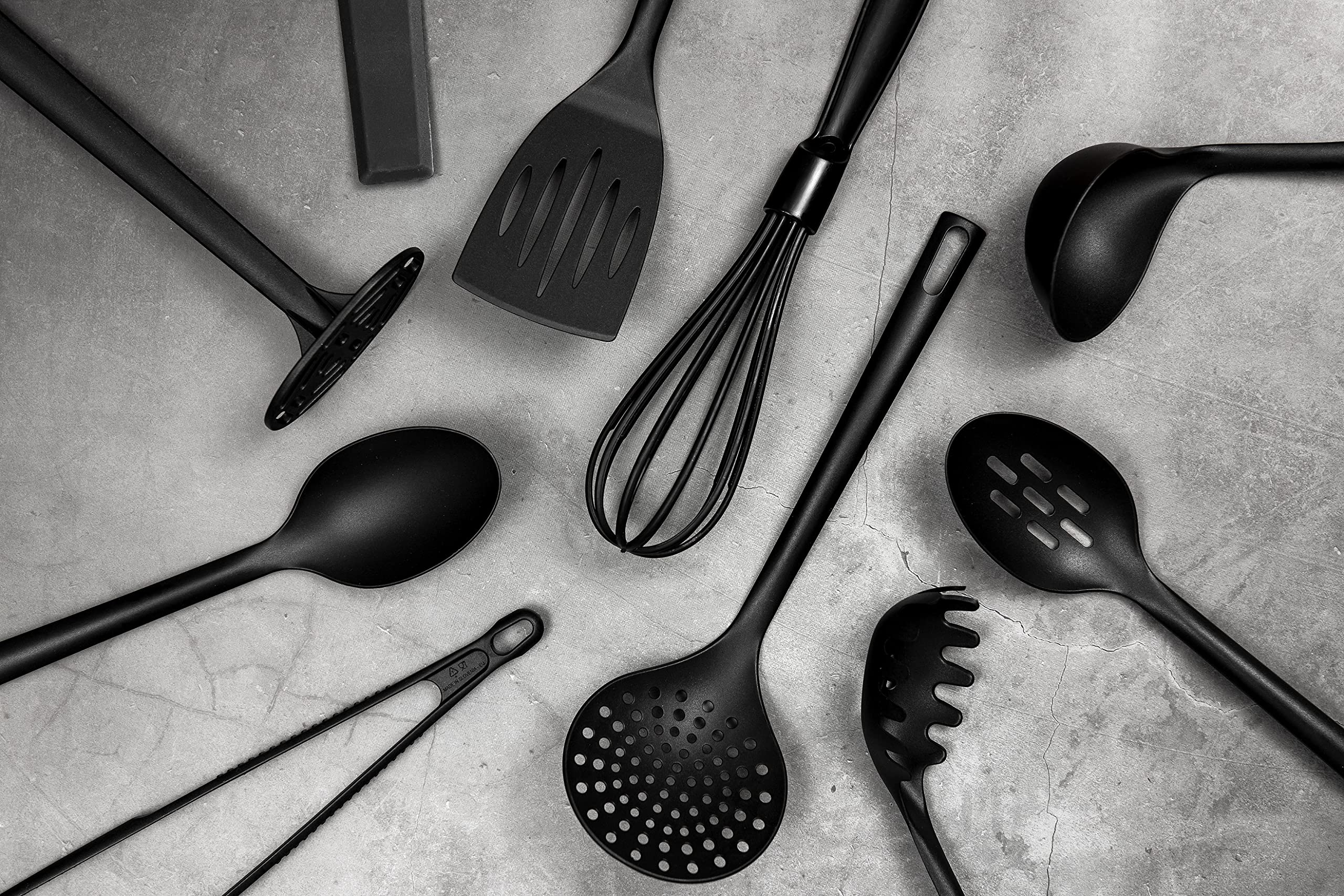 Chef Aid Nylon Masher - BPA Free, Non-Scratch for Non-Stick Cookware | Black | 30.5 cm 5