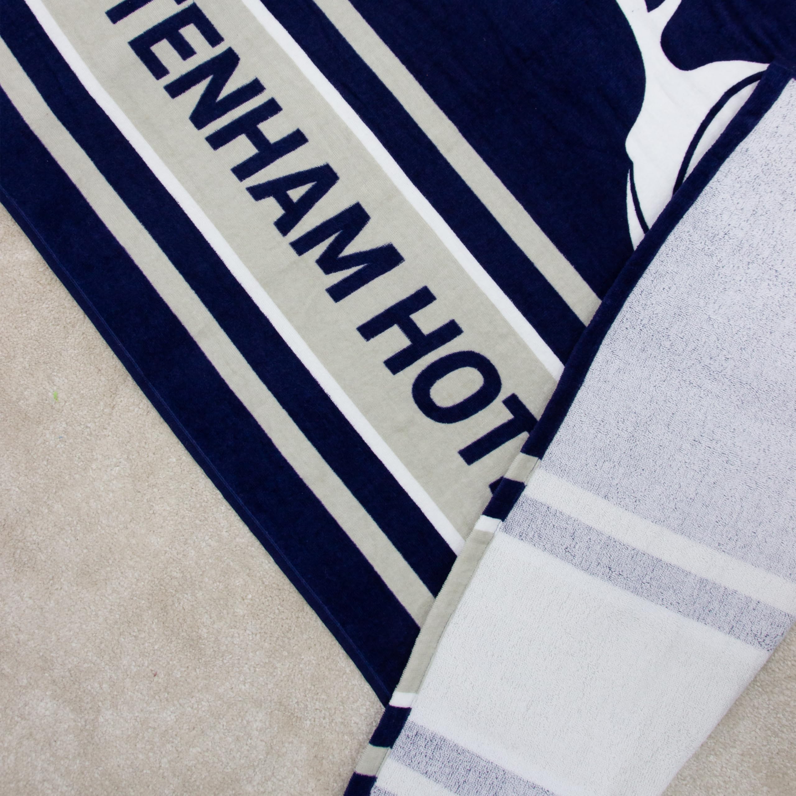Character World Tottenham Hotspur FC Bath Towel - Super Soft Cotton | 1500x750mm | Multicolour 8