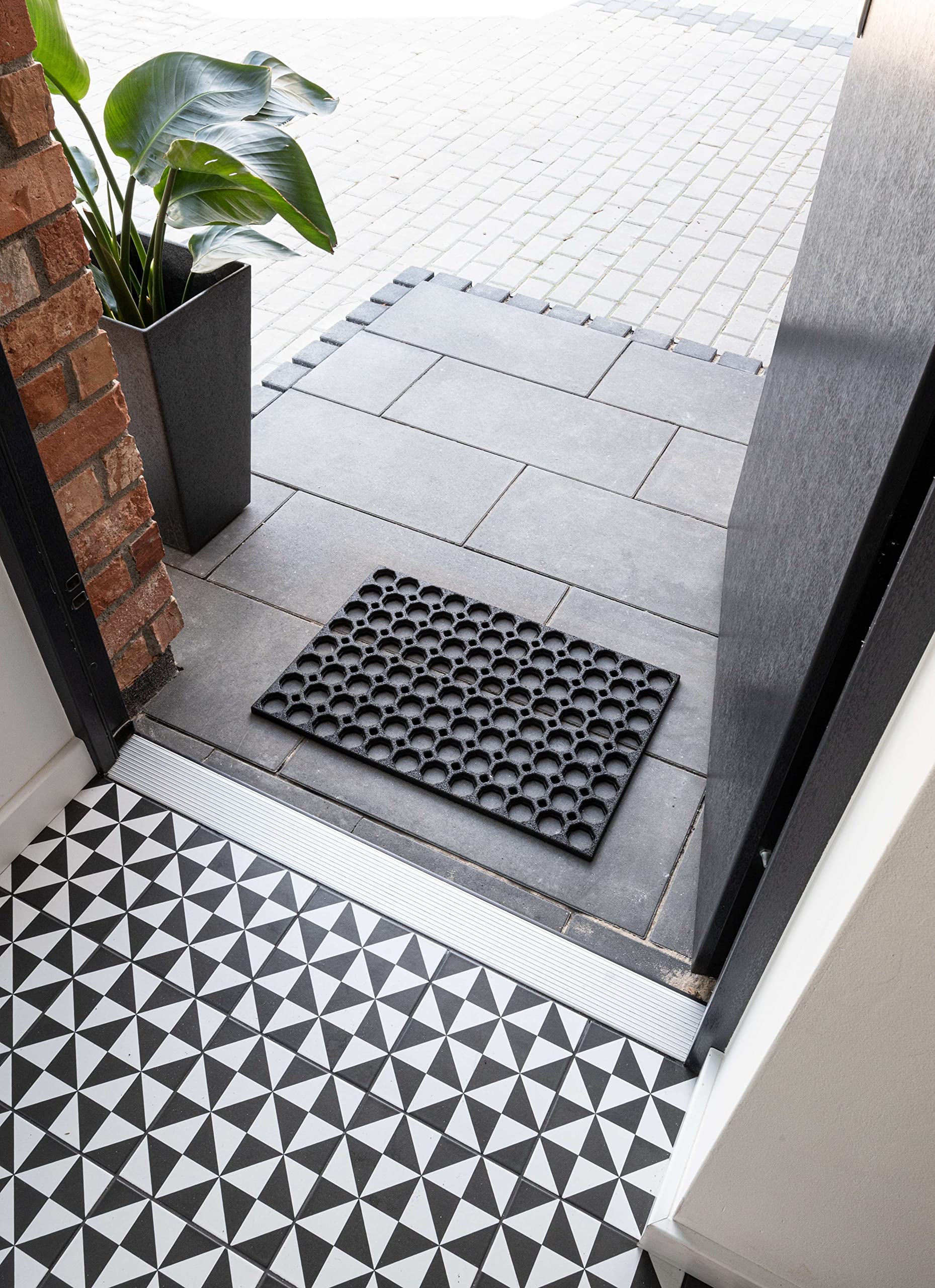 Nicoman Honeycomb Outdoor Rubber Doormat - Heavy Duty Boot Scraper | 60x40cm | 1.3cm Thick 6