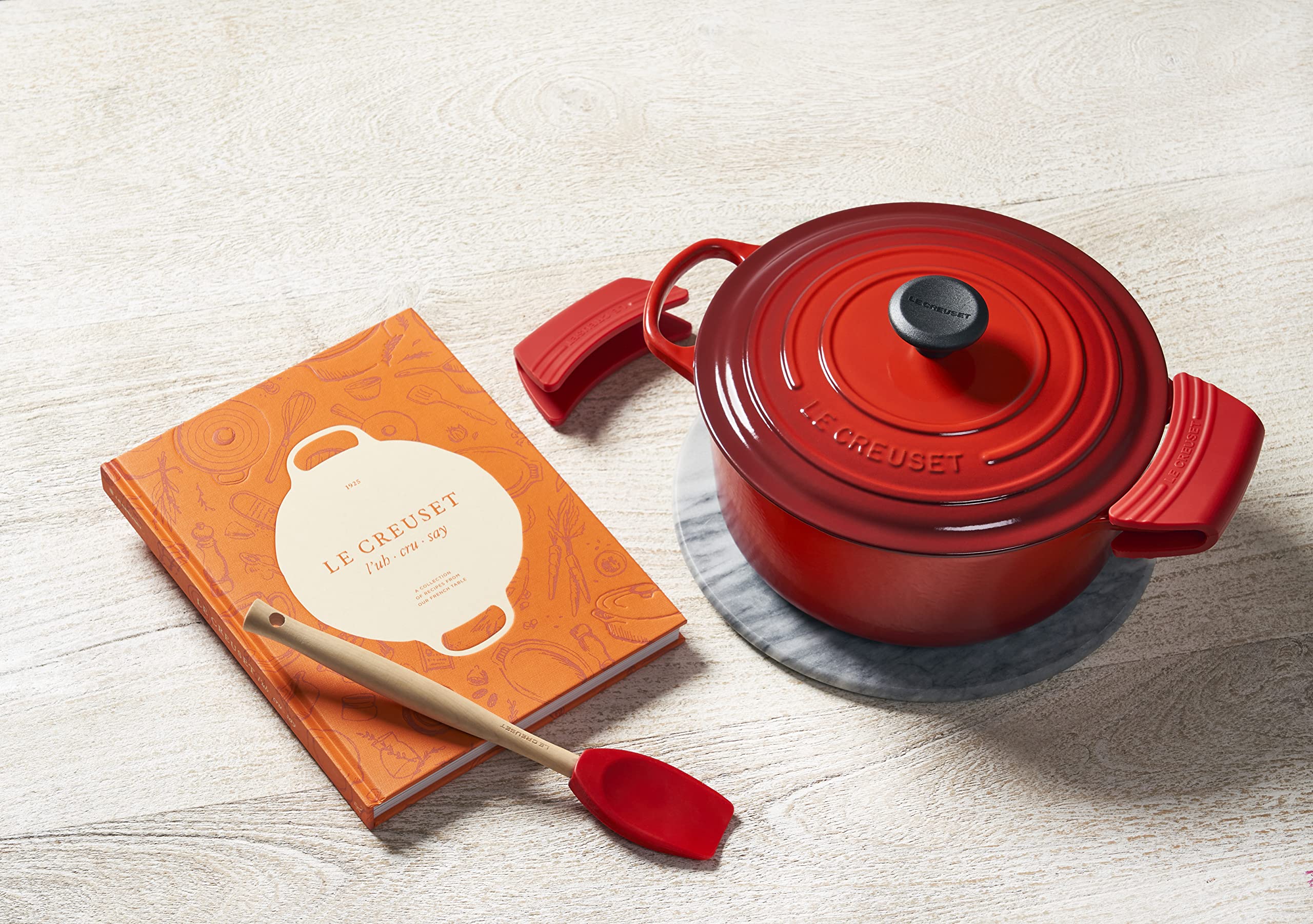 Le Creuset Craft Silicone Spatula - Medium Size | Heat Resistant to 250°C | Cerise 5
