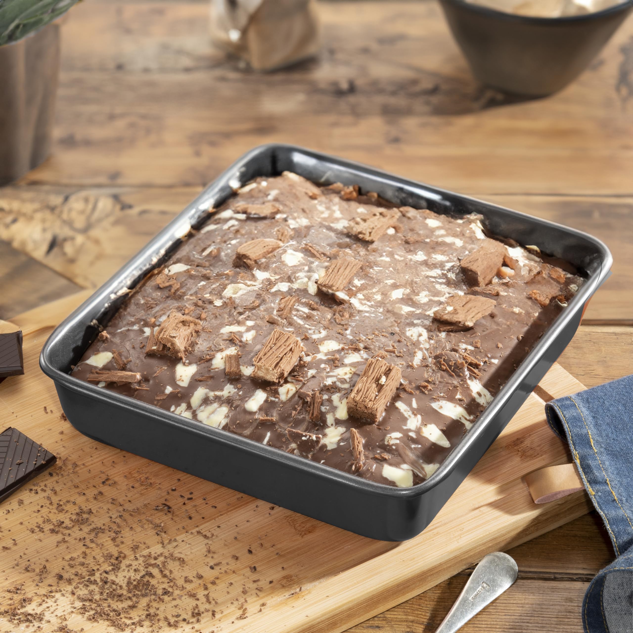 Hairy Bikers 24cm Square Cake Tin - Non-Stick, PFOA Free, Oven & Freezer Safe 3