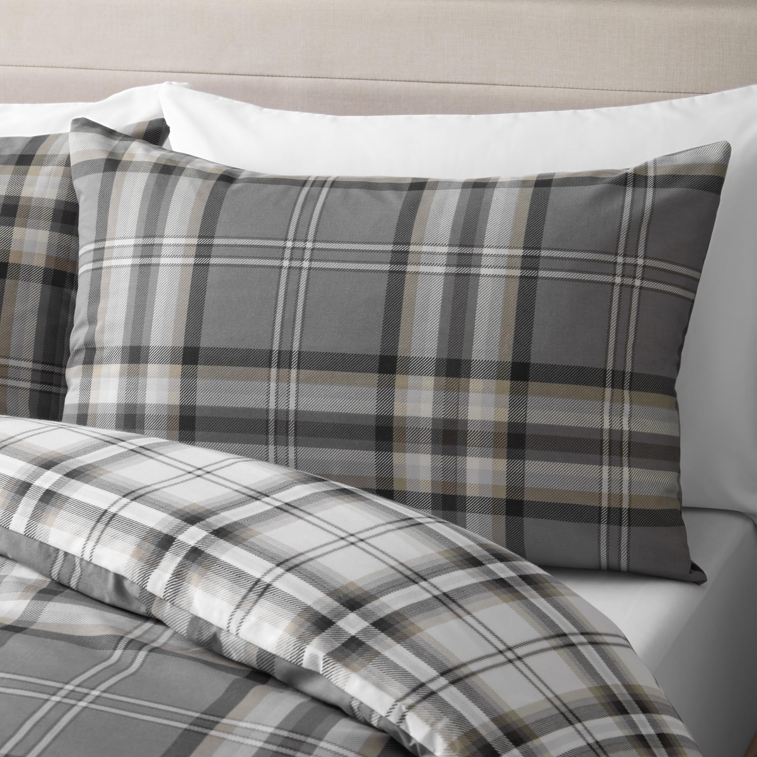 Catherine Lansfield Kelso Check Reversible Double Duvet Cover Set with Pillowcases Charcoal Grey 3