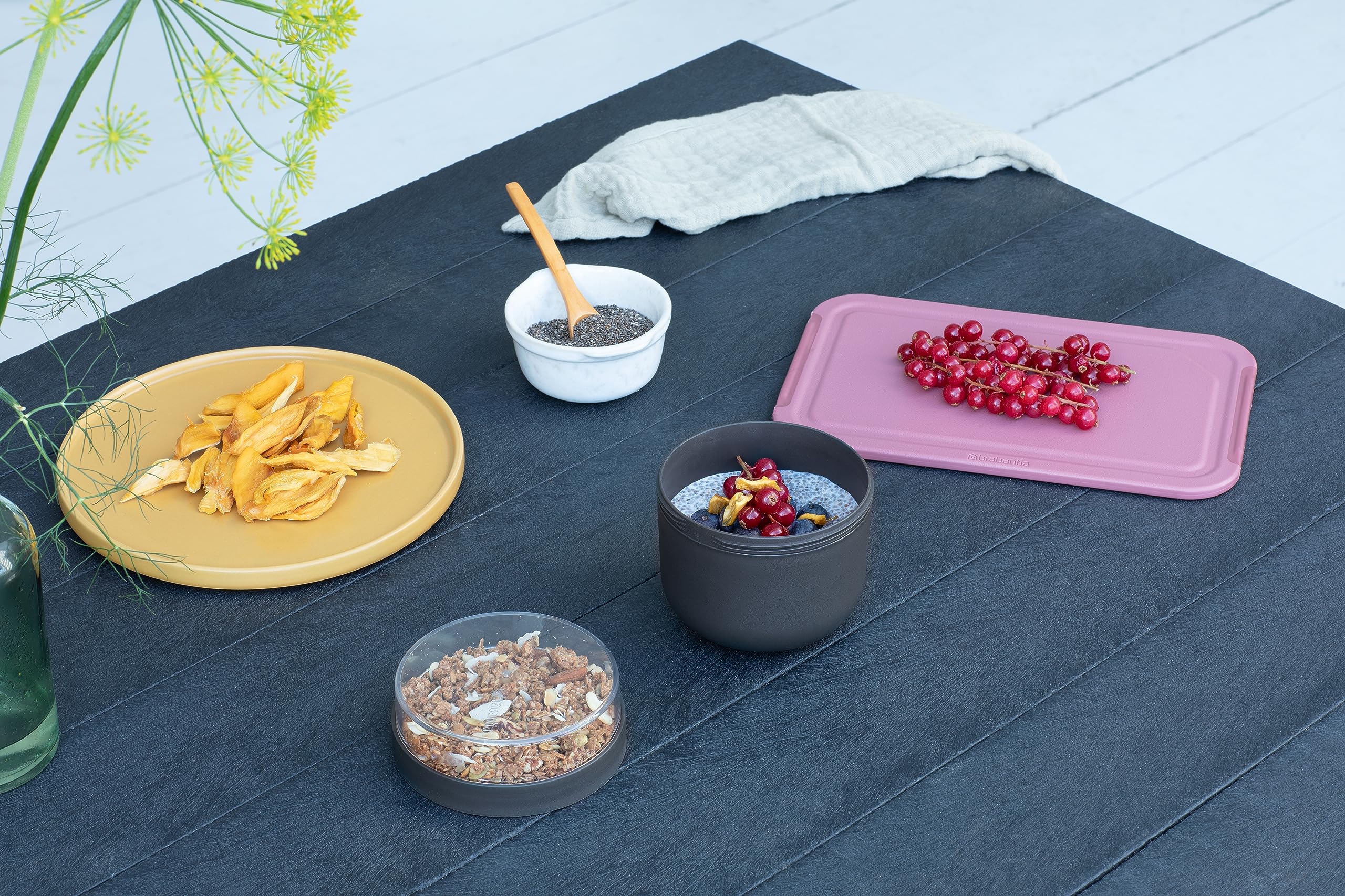 Brabantia Make & Take Breakfast Bowl - 0.5L Capacity, Dark Grey | Leakproof & Microwave Safe 8