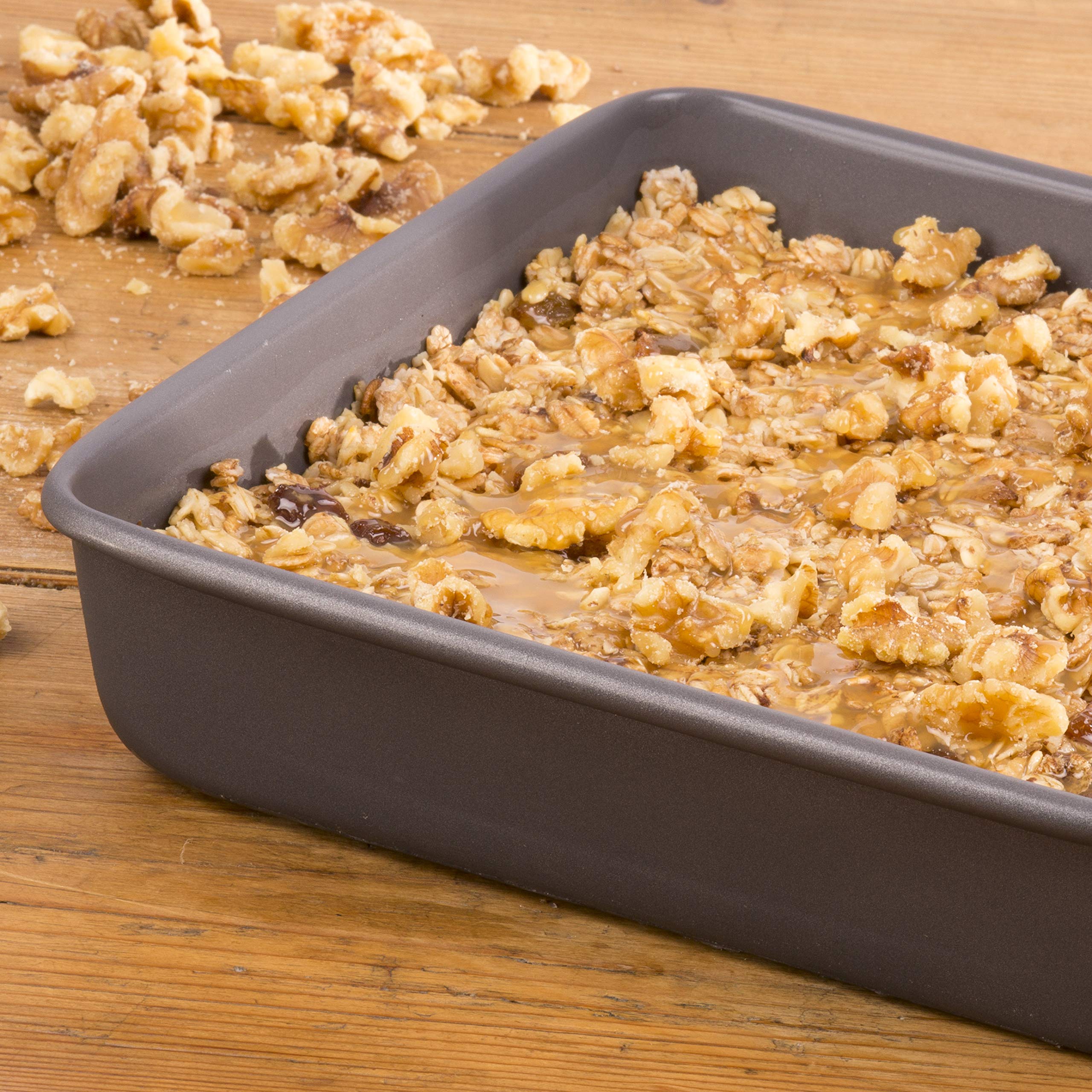 Prochef Square Cake Tin - 24cm (9in) with Teflon Silicone Non-Stick Coating | Oven Safe up to 230°C 5