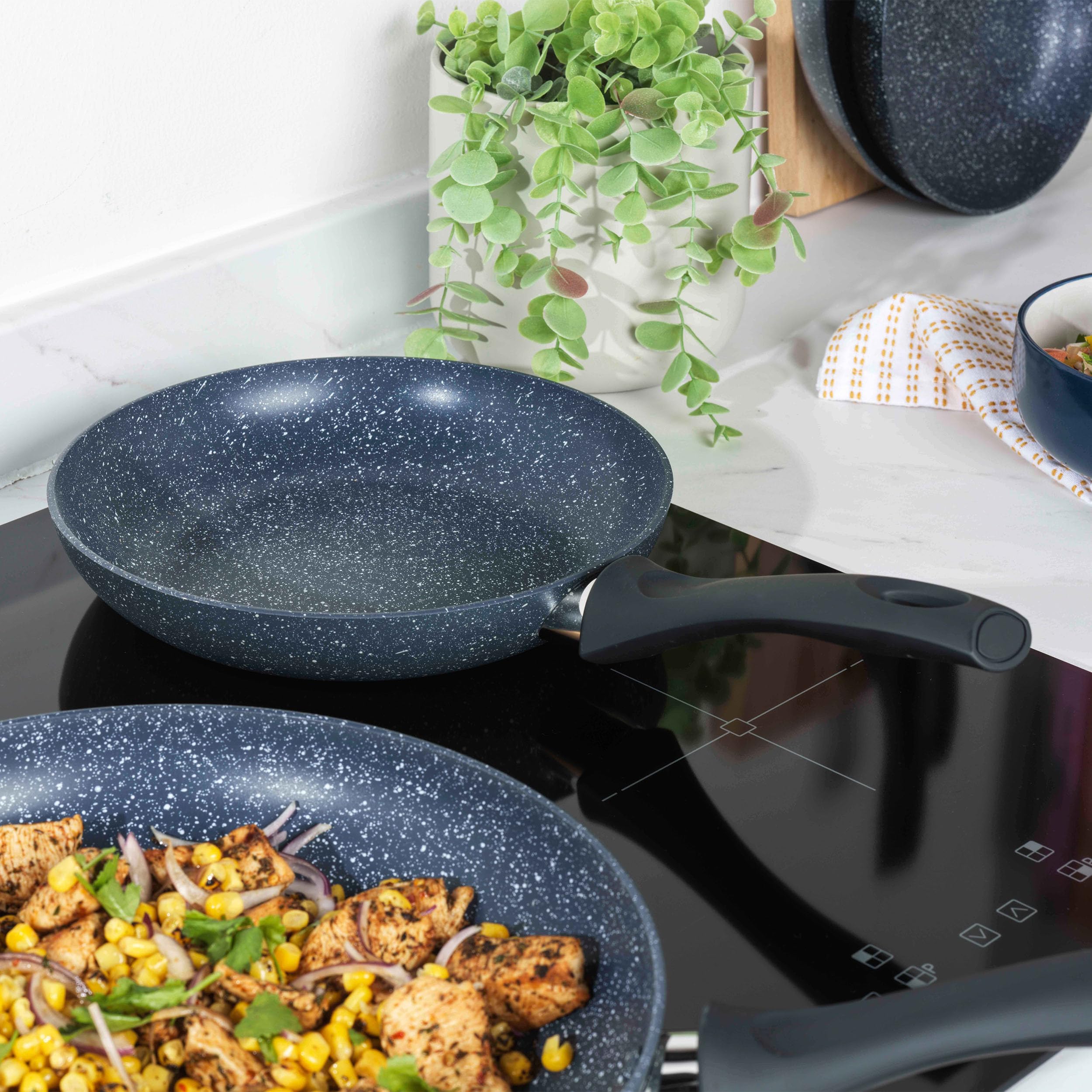 Russell Hobbs Nightfall Stone 20 cm Frying Pan - Non-Stick, Induction Compatible, Aluminium 4