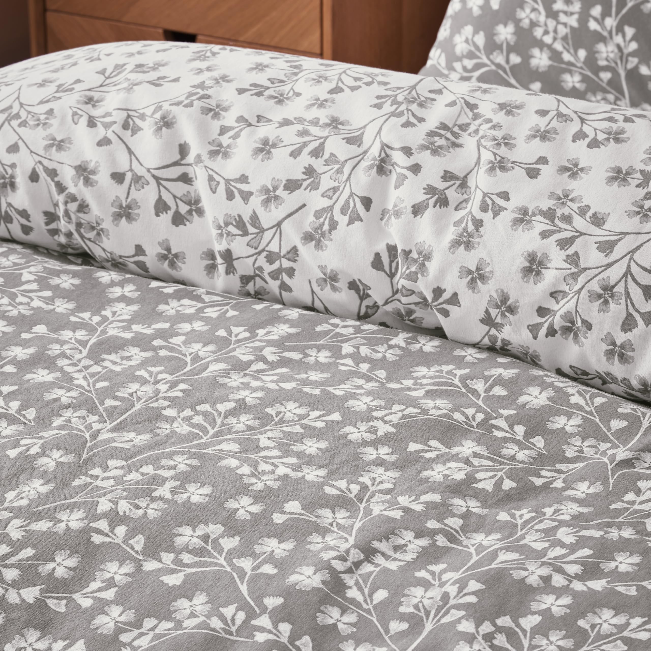 Catherine Lansfield Brushed Grace Floral Leaf Cotton Reversible Double Duvet Cover Set | 100% Cotton 4