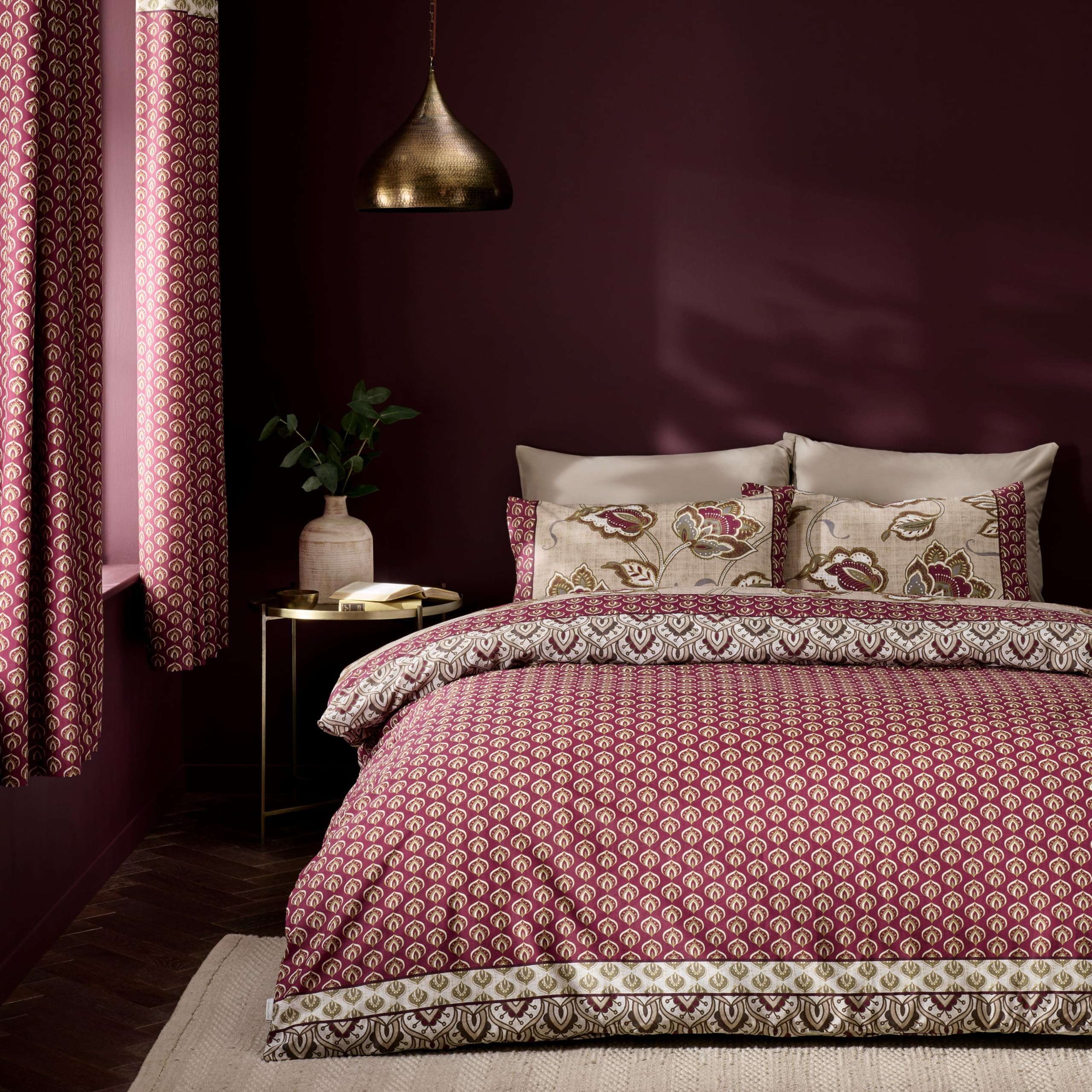 Catherine Lansfield Kashmir Paisley Floral Reversible King Duvet Cover Set with Pillowcases Natural 2