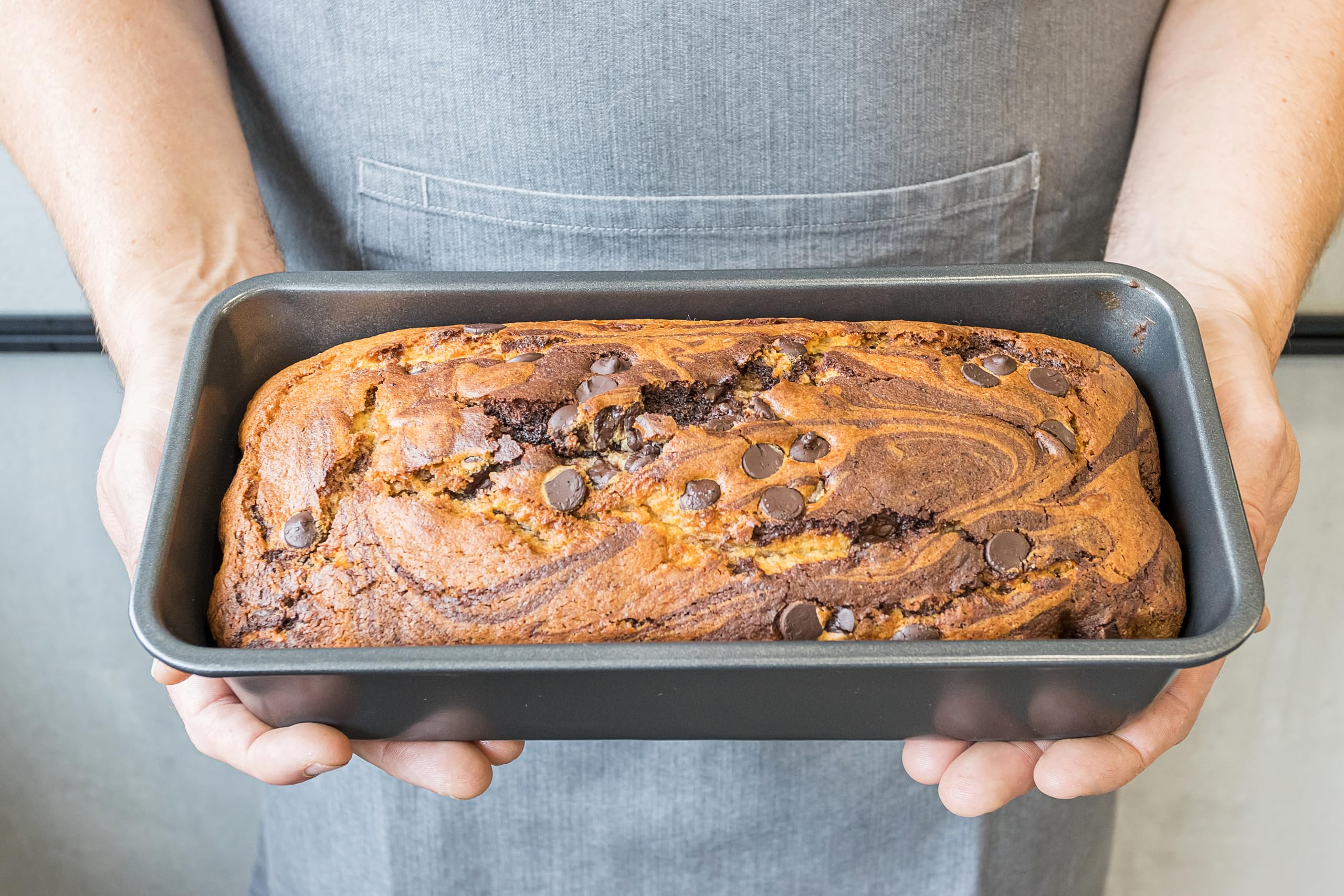 MasterClass KCMCHB8 3lb Loaf Tin - Heavy Duty Carbon Steel | 28 x 13cm | Oven Safe to 220°C 4